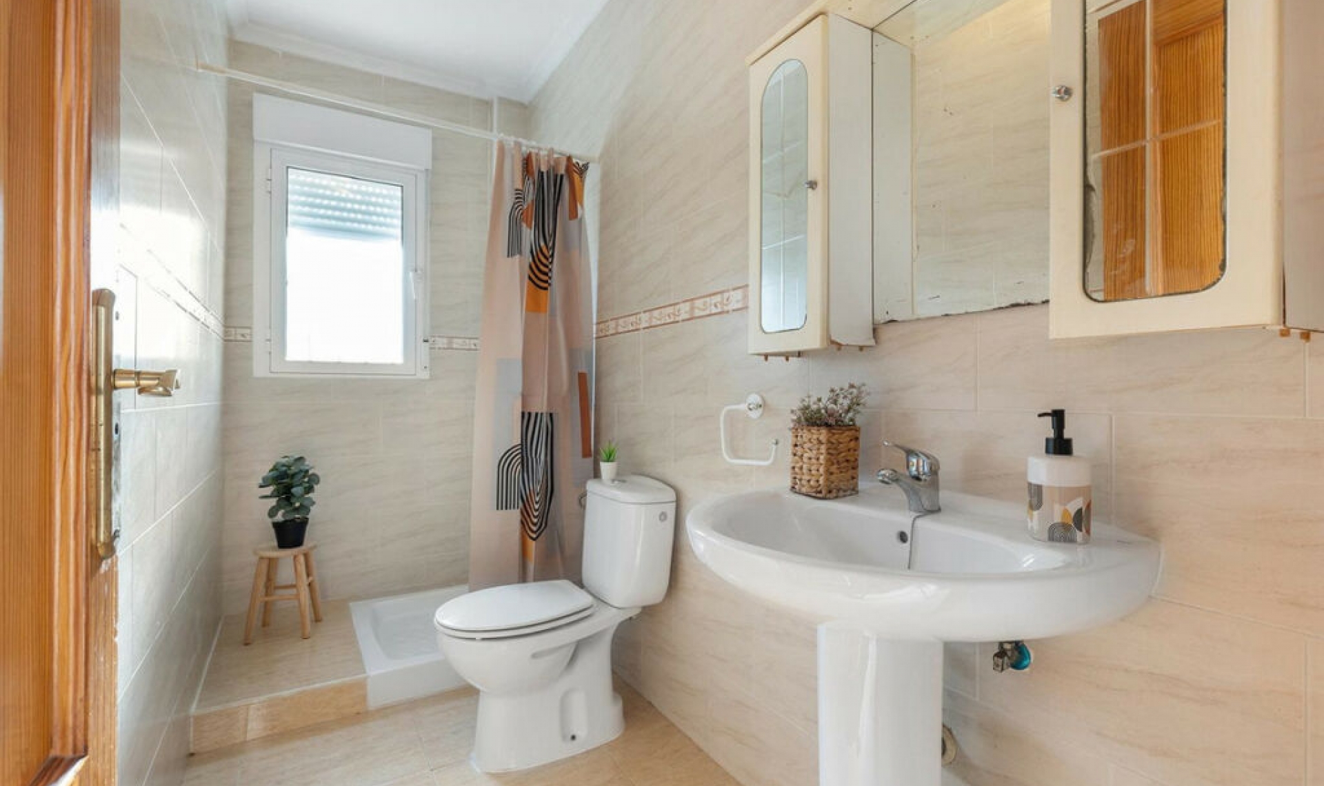 Resale - House -
Rojales