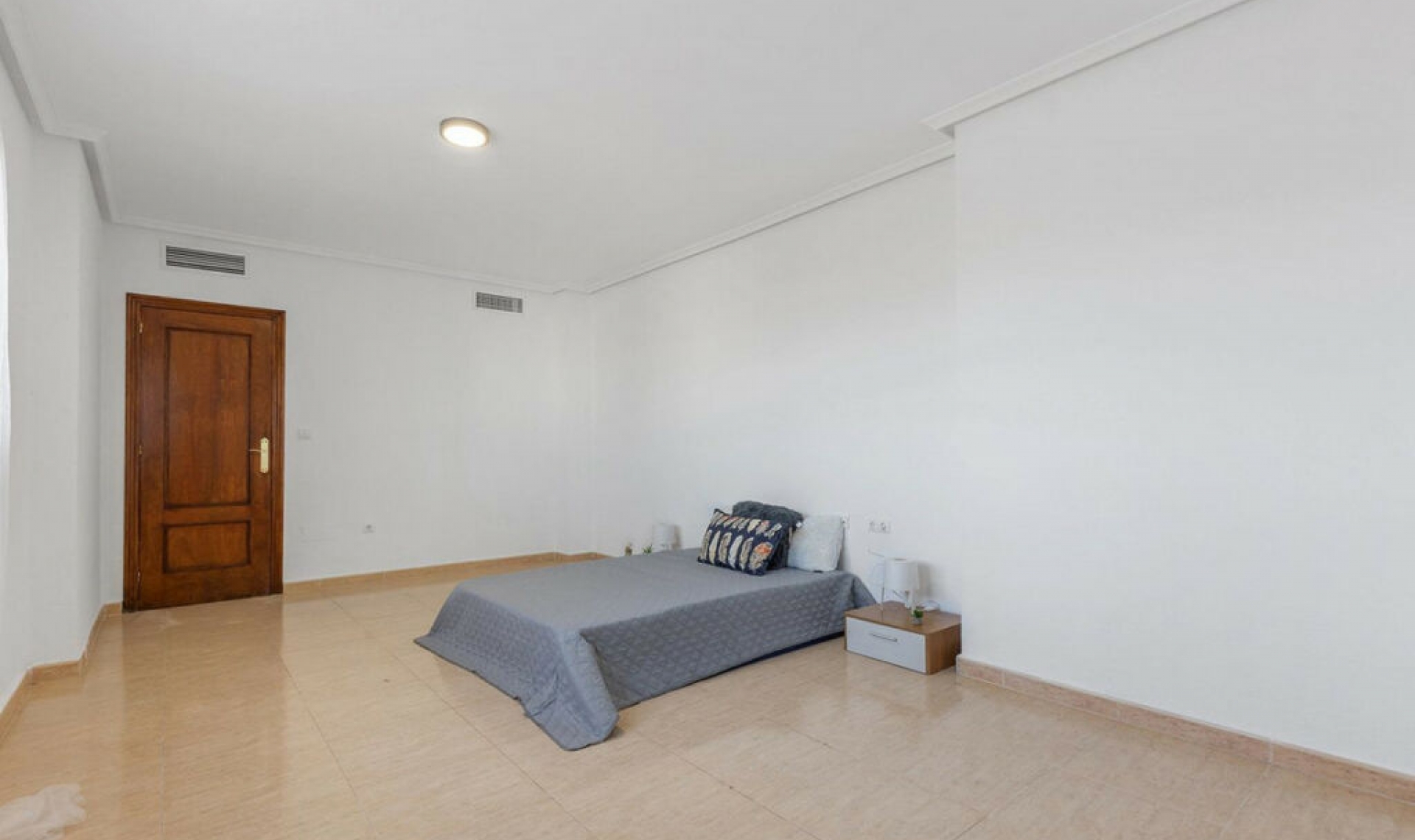 Resale - House -
Rojales