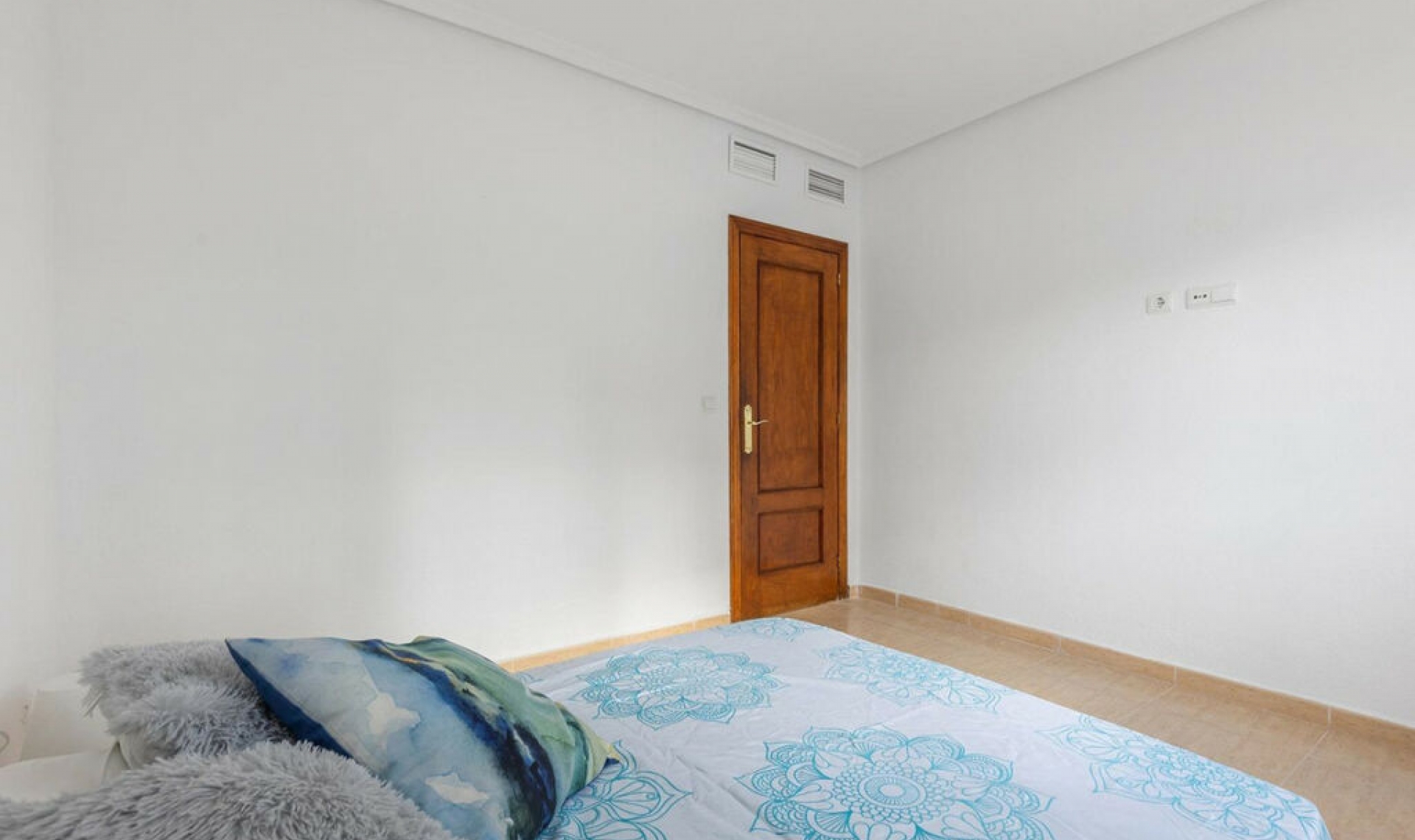 Resale - House -
Rojales