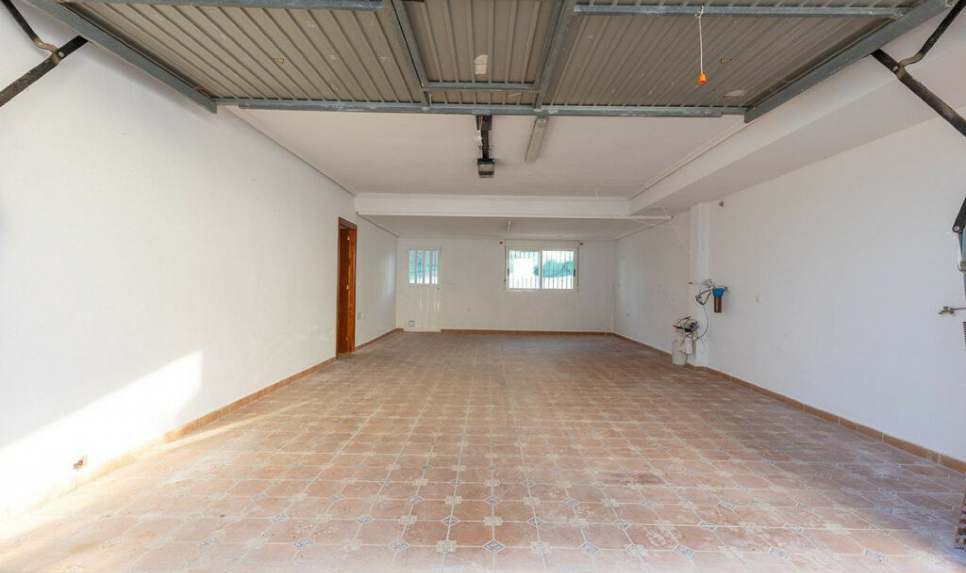 Resale - House -
Rojales