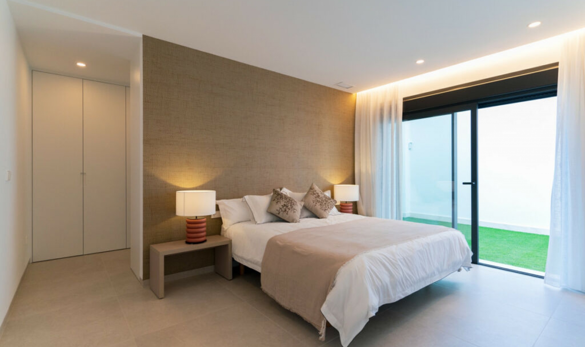 Resale - House -
Rojales