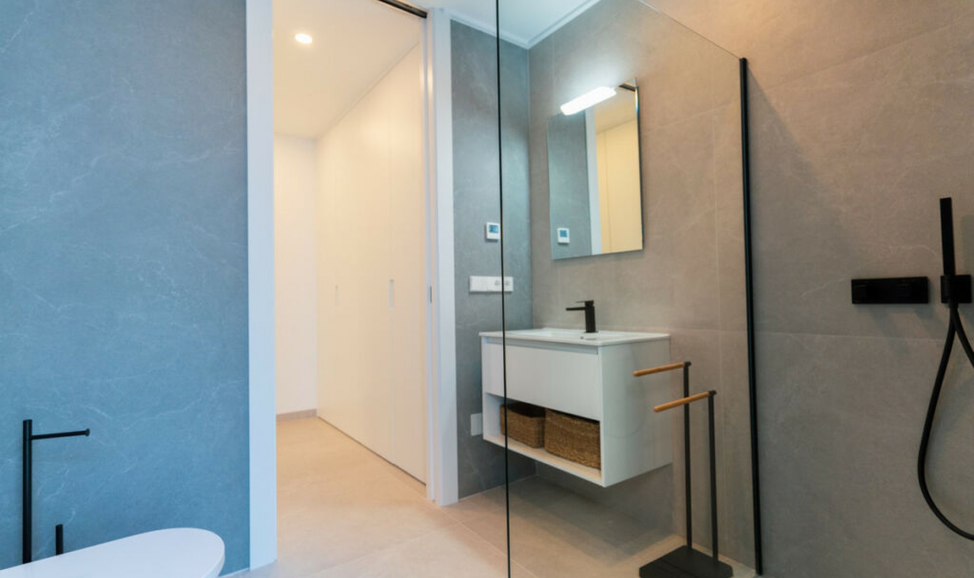 Resale - House -
Rojales