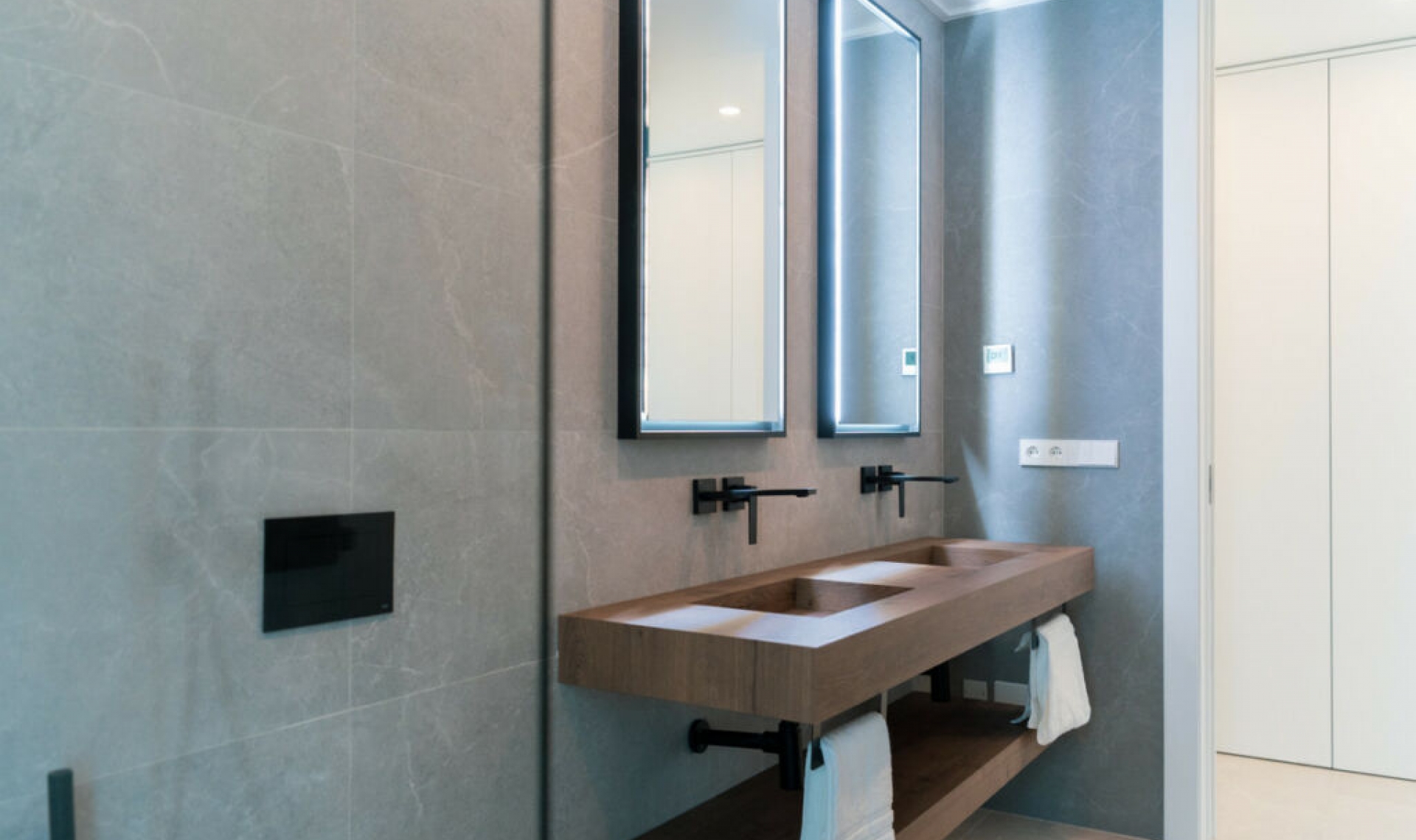 Resale - House -
Rojales