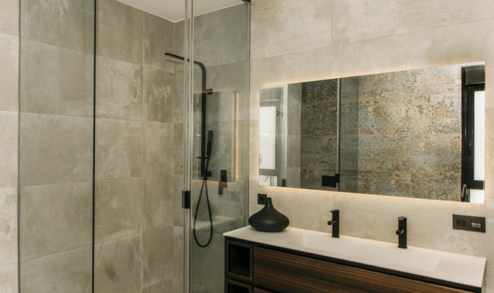 Resale - House -
Rojales