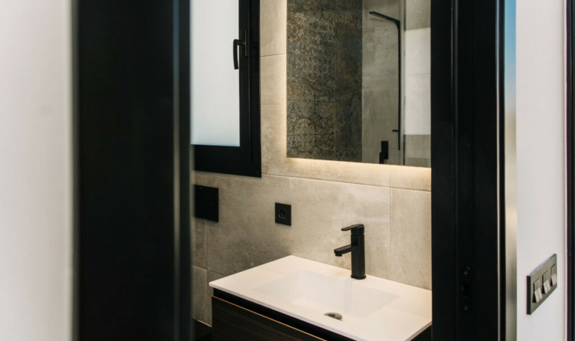 Resale - House -
Rojales