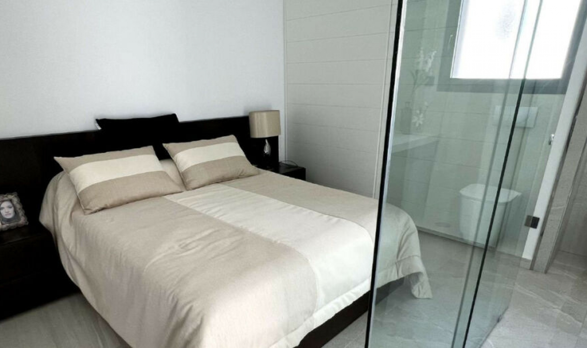 Resale - House -
Rojales