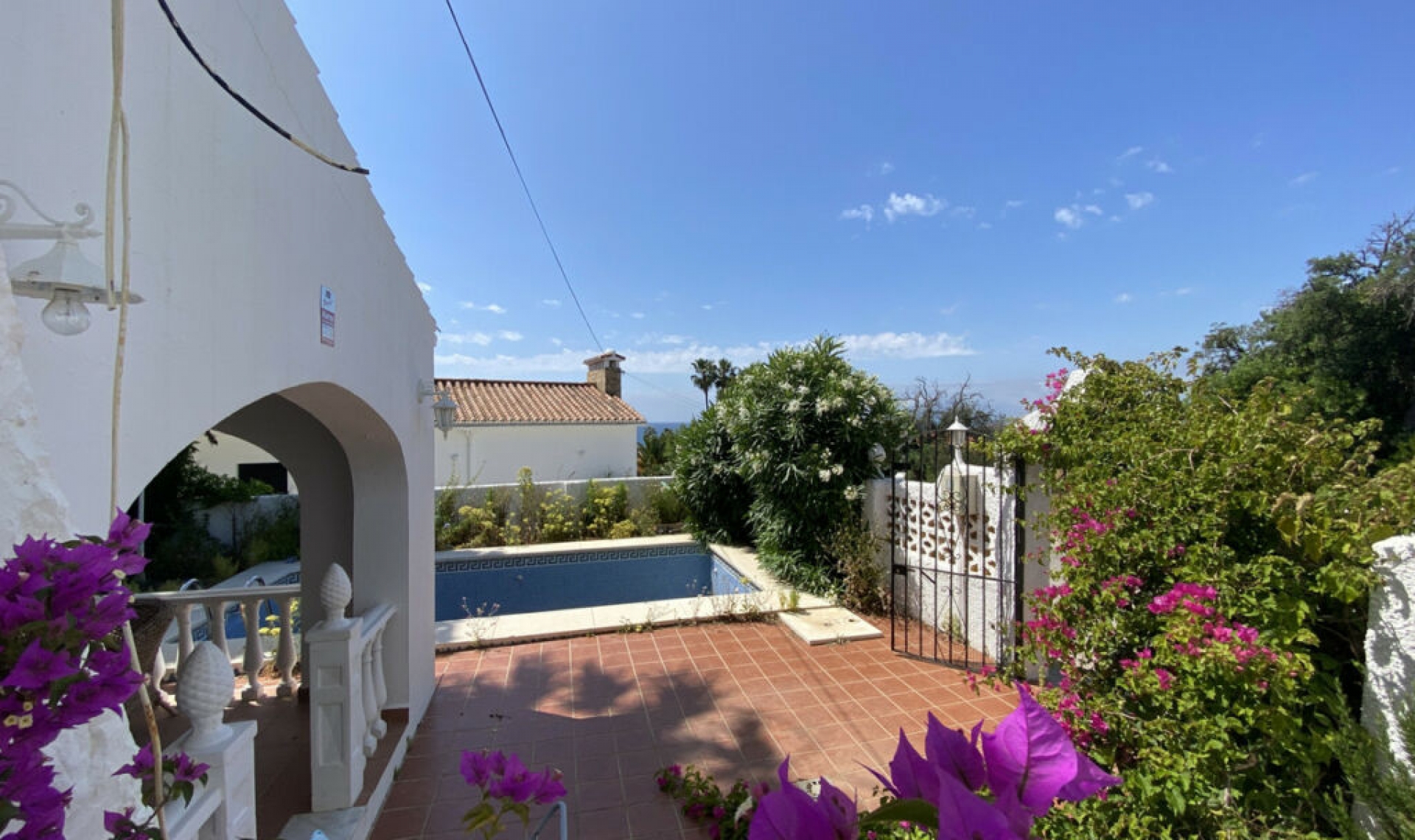 Resale - House -
San Diego
