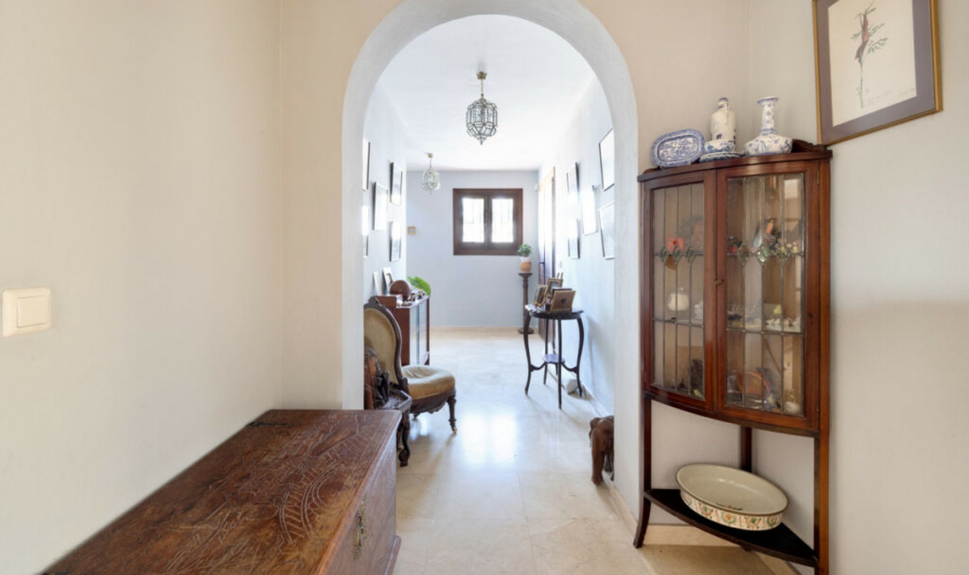 Resale - House -
San Enrique