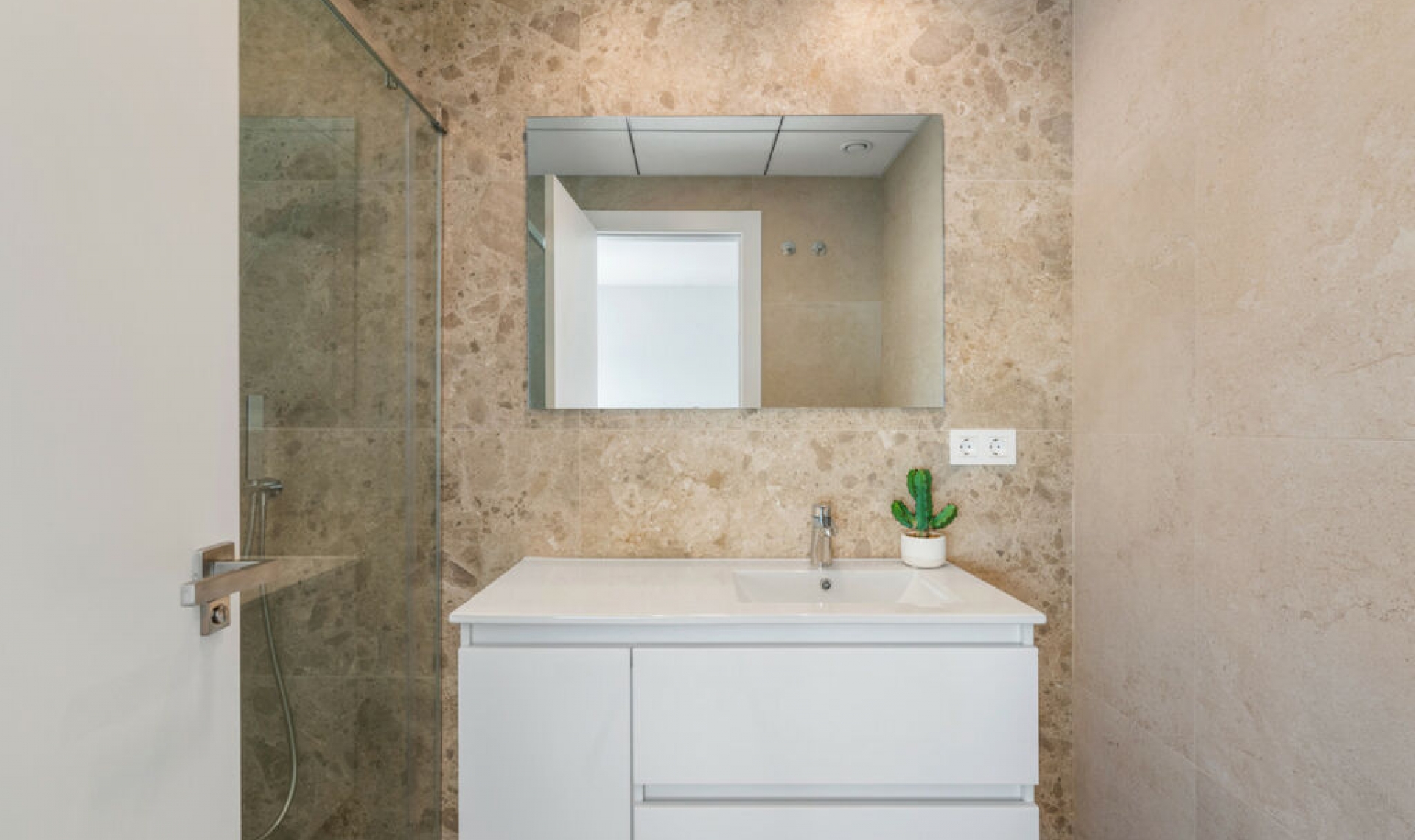 Resale - House -
San Fulgencio