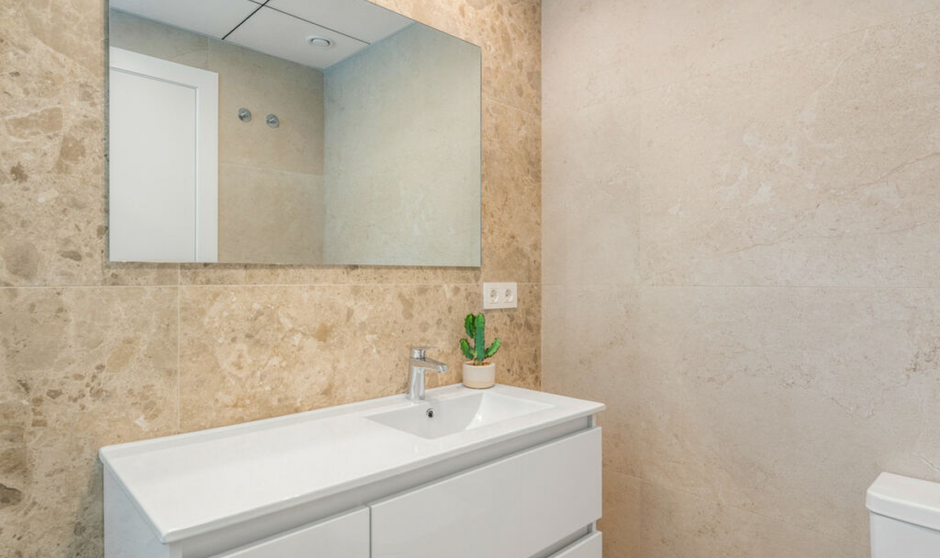 Resale - House -
San Fulgencio