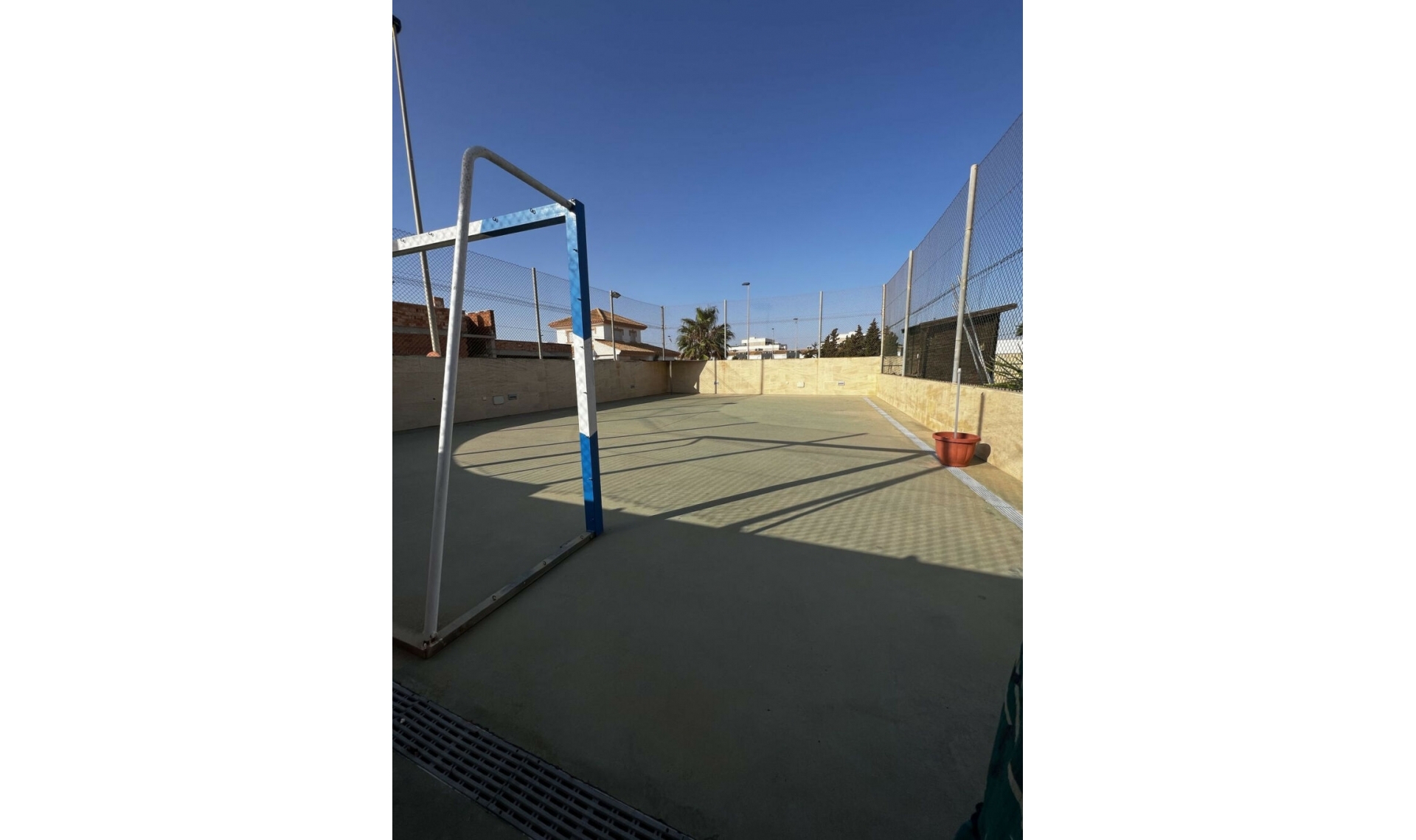 Resale - House -
San Javier