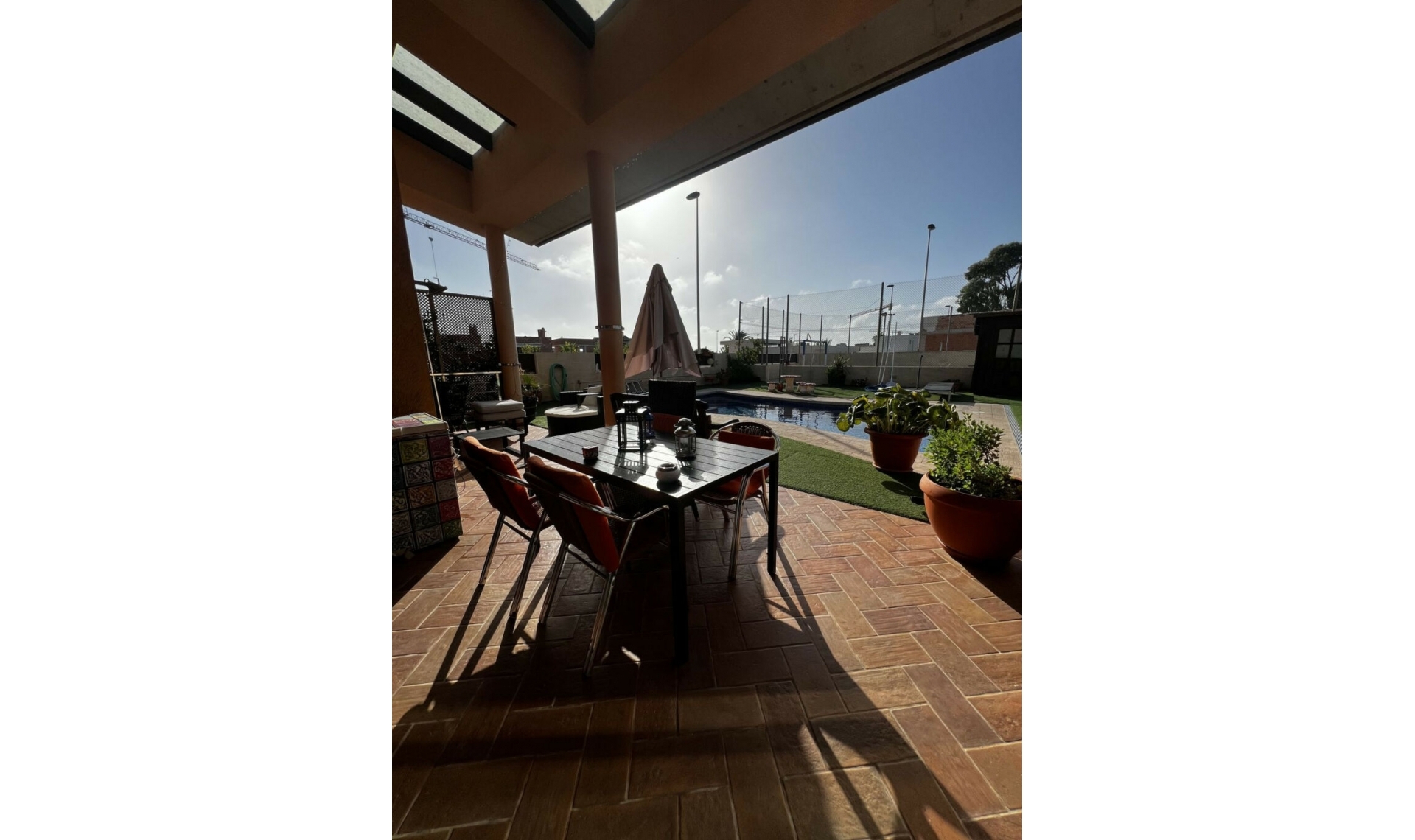 Resale - House -
San Javier