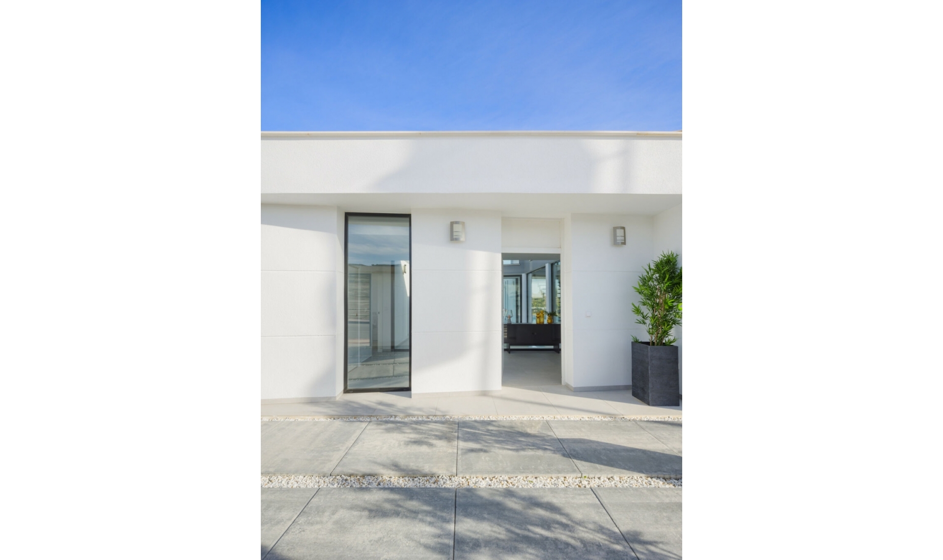 Resale - House -
San Javier