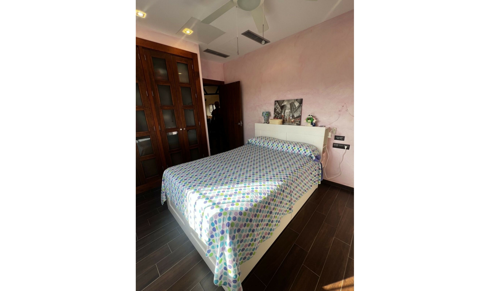 Resale - House -
San Javier