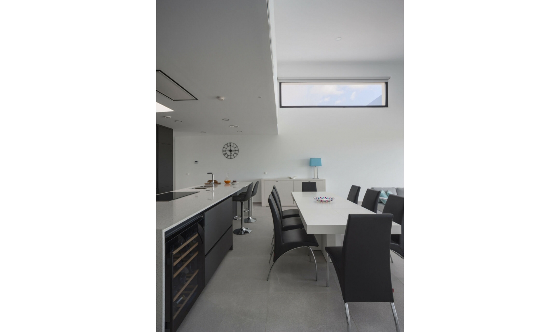 Resale - House -
San Javier