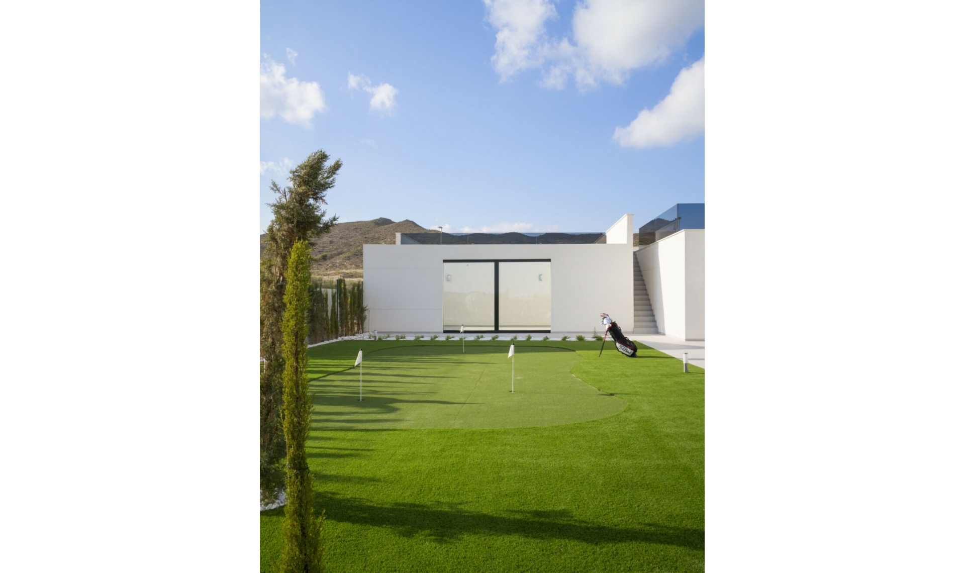 Resale - House -
San Javier