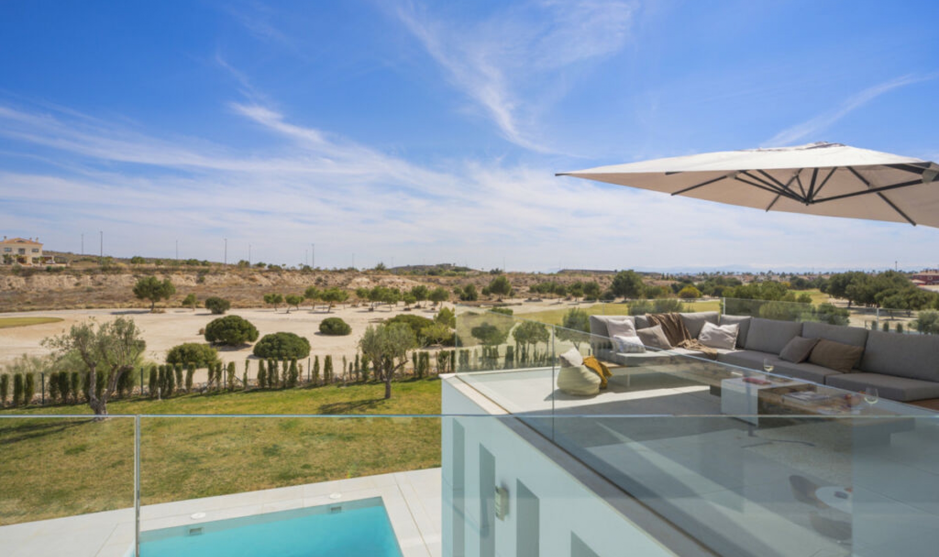 Resale - House -
San Javier