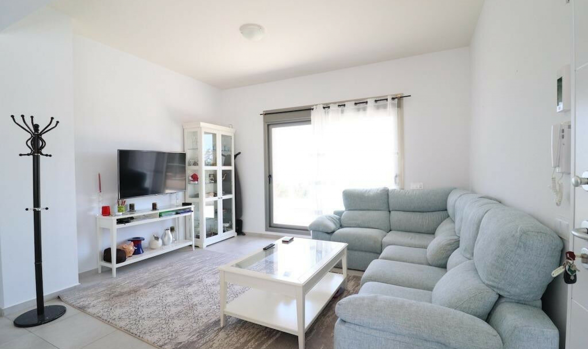 Resale - House -
San Miguel de Salinas