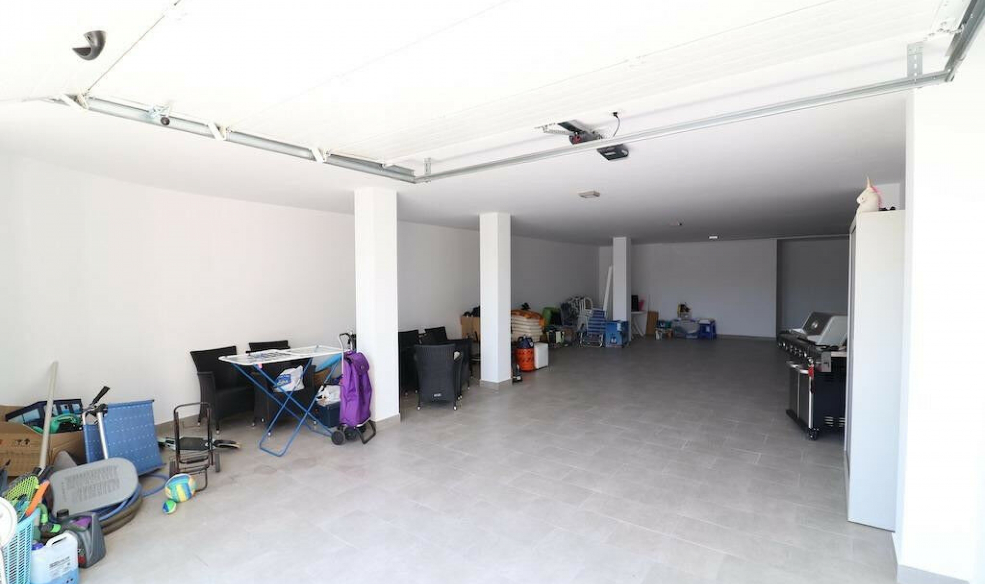 Resale - House -
San Miguel de Salinas