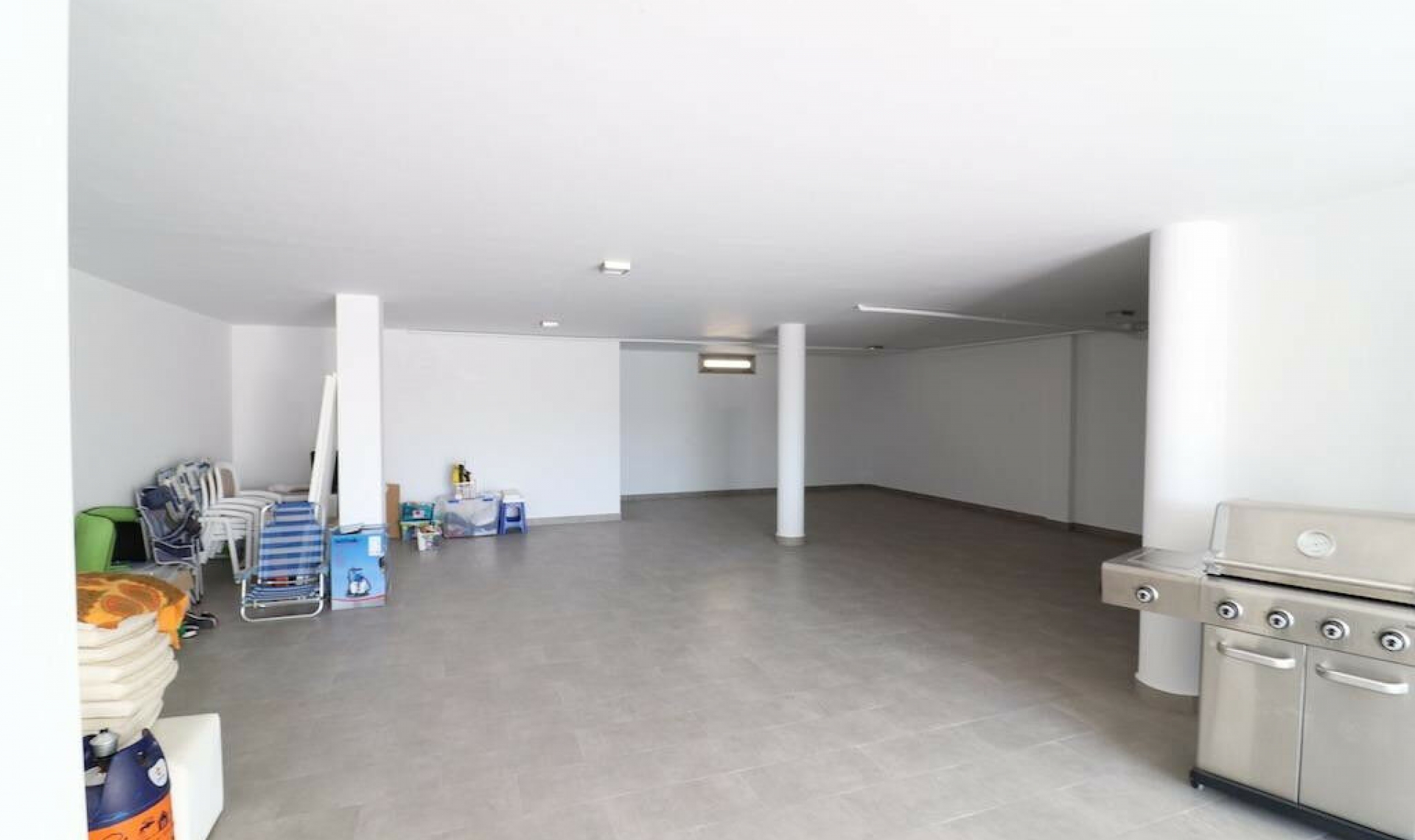 Resale - House -
San Miguel de Salinas