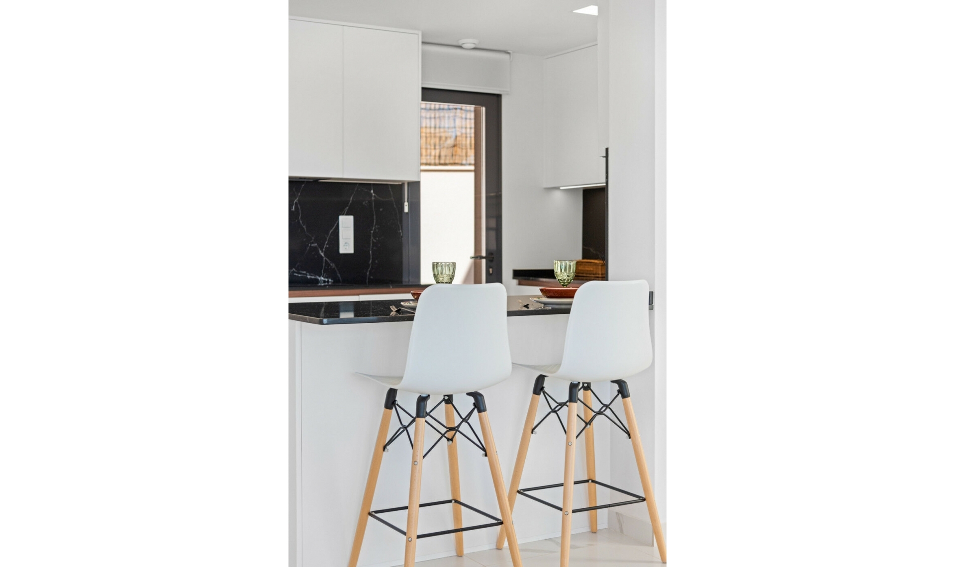 Resale - House -
San Miguel de Salinas