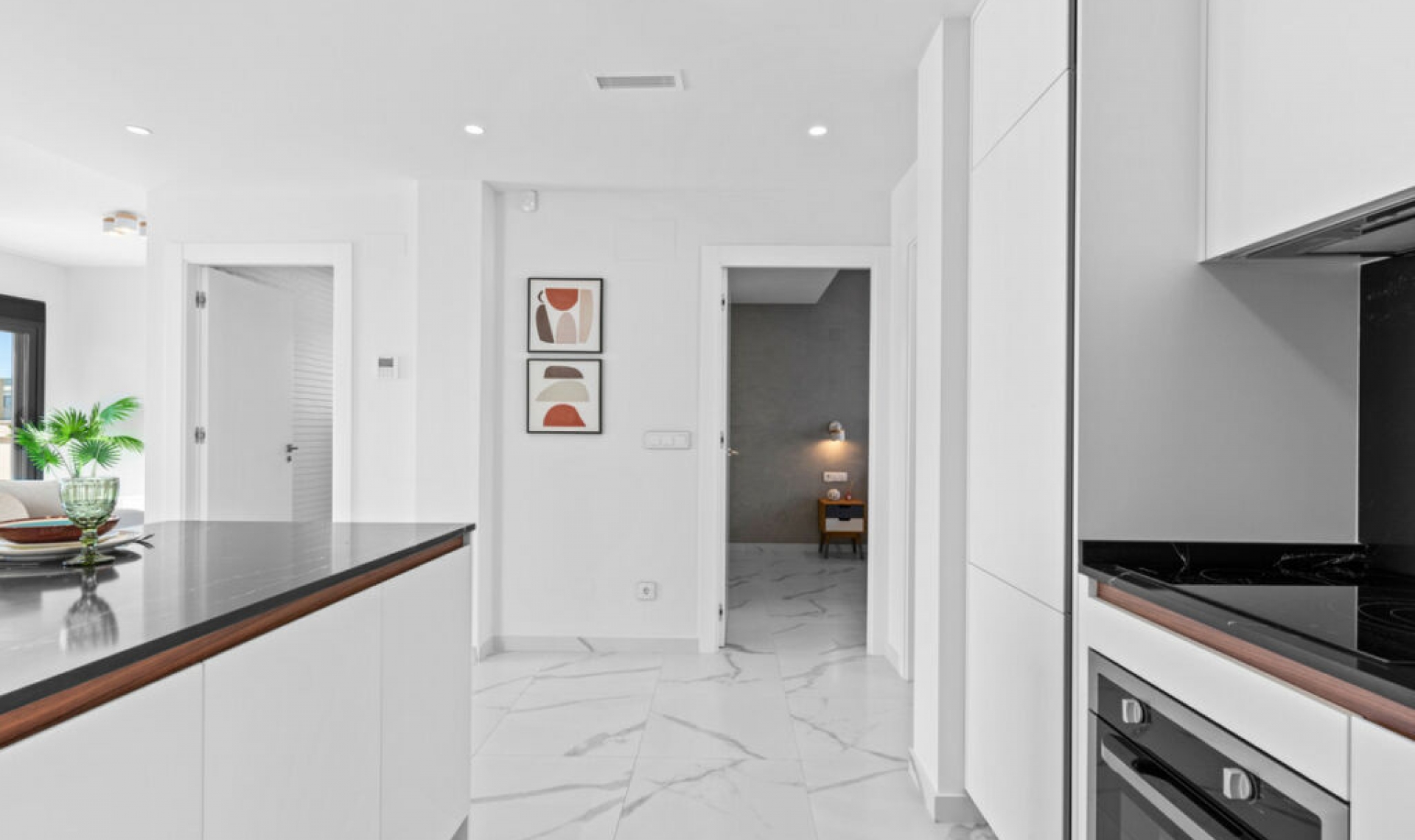 Resale - House -
San Miguel de Salinas