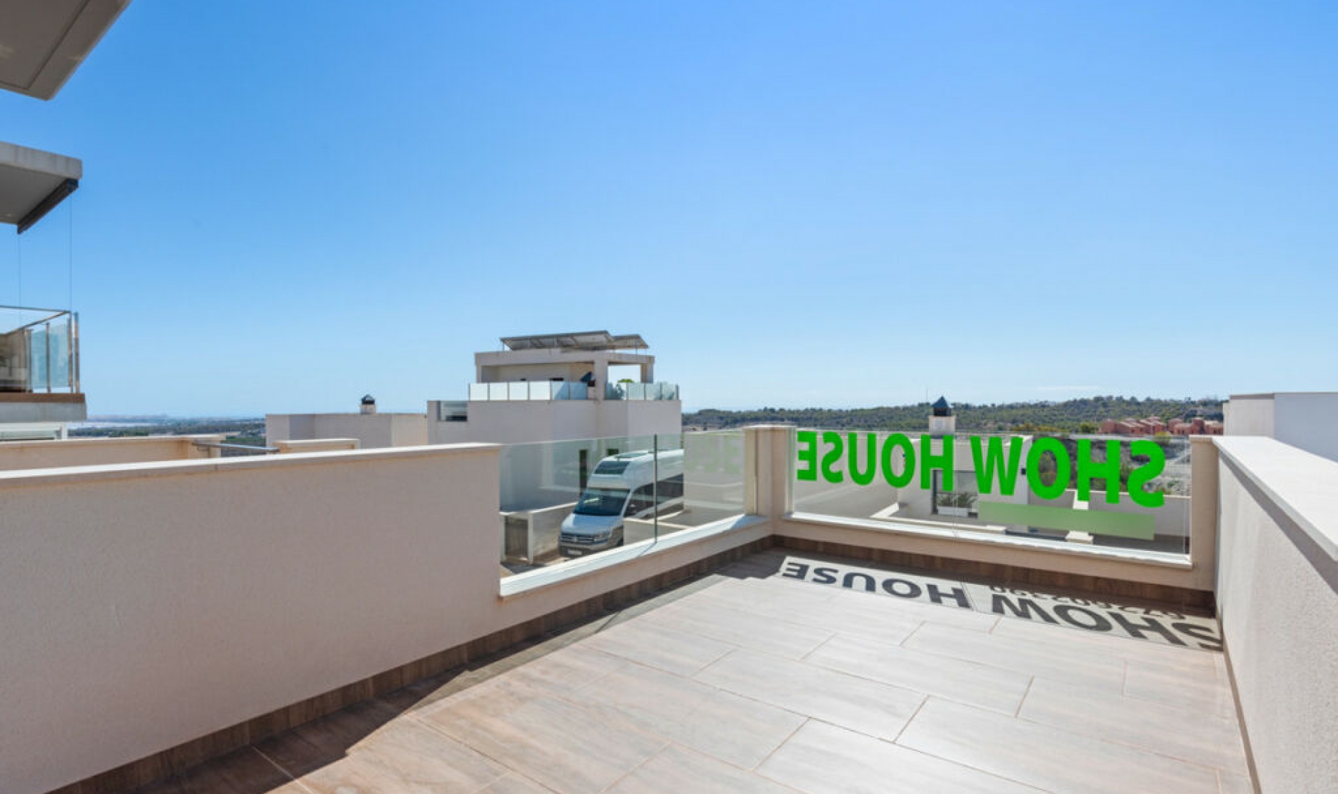 Resale - House -
San Miguel de Salinas