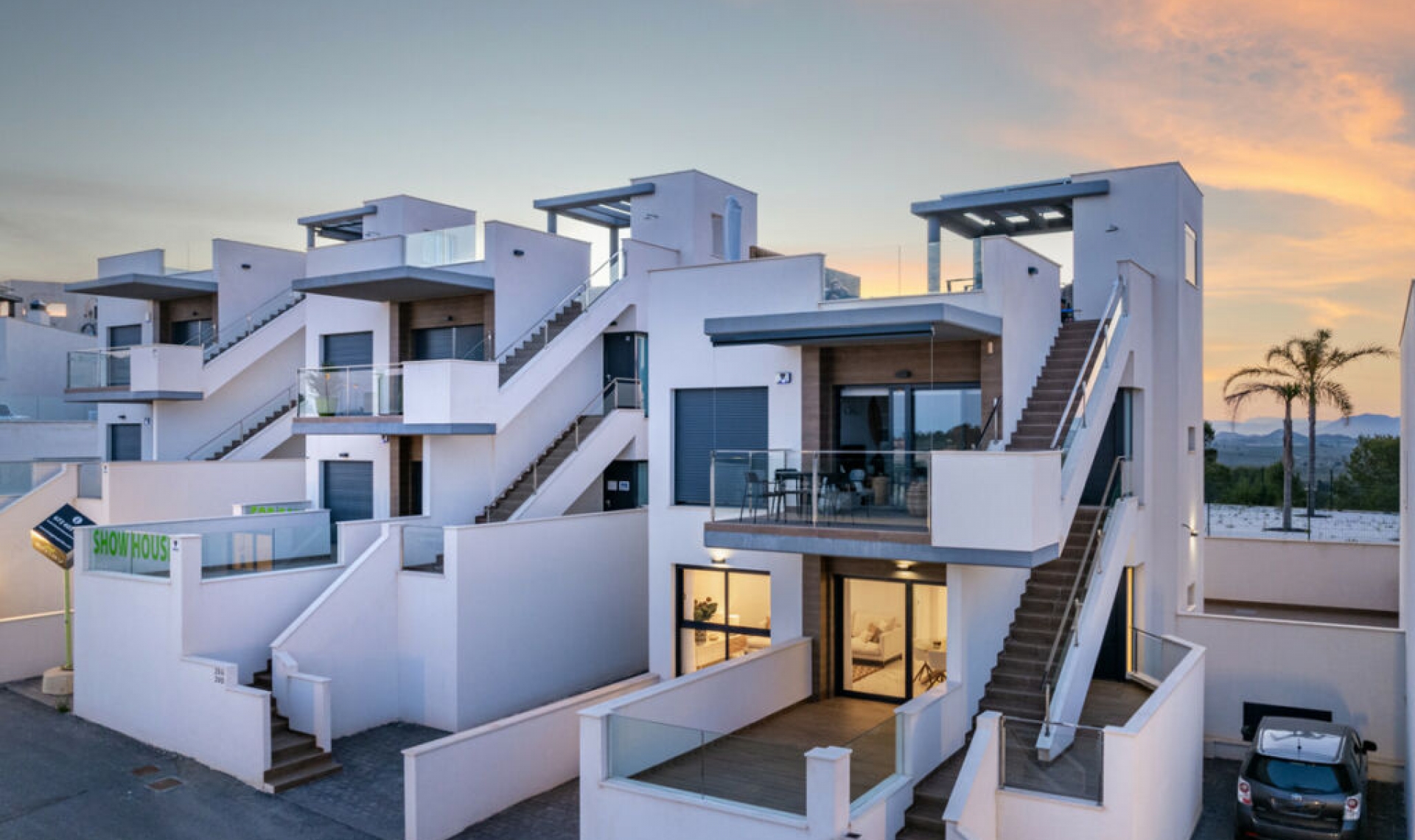 Resale - House -
San Miguel de Salinas