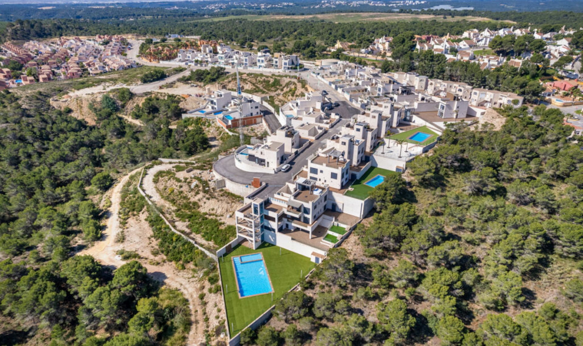 Resale - House -
San Miguel de Salinas