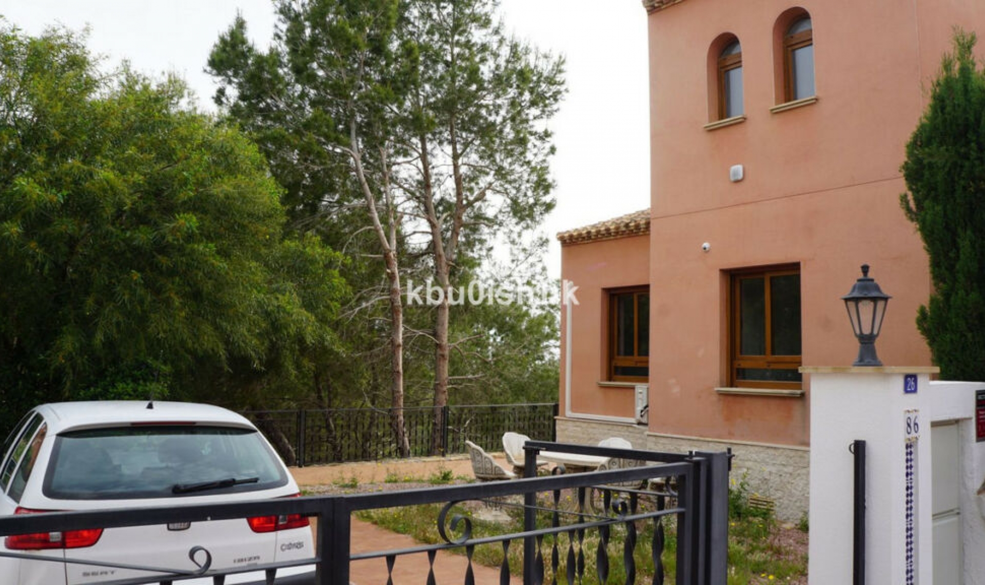 Resale - House -
San Miguel de Salinas