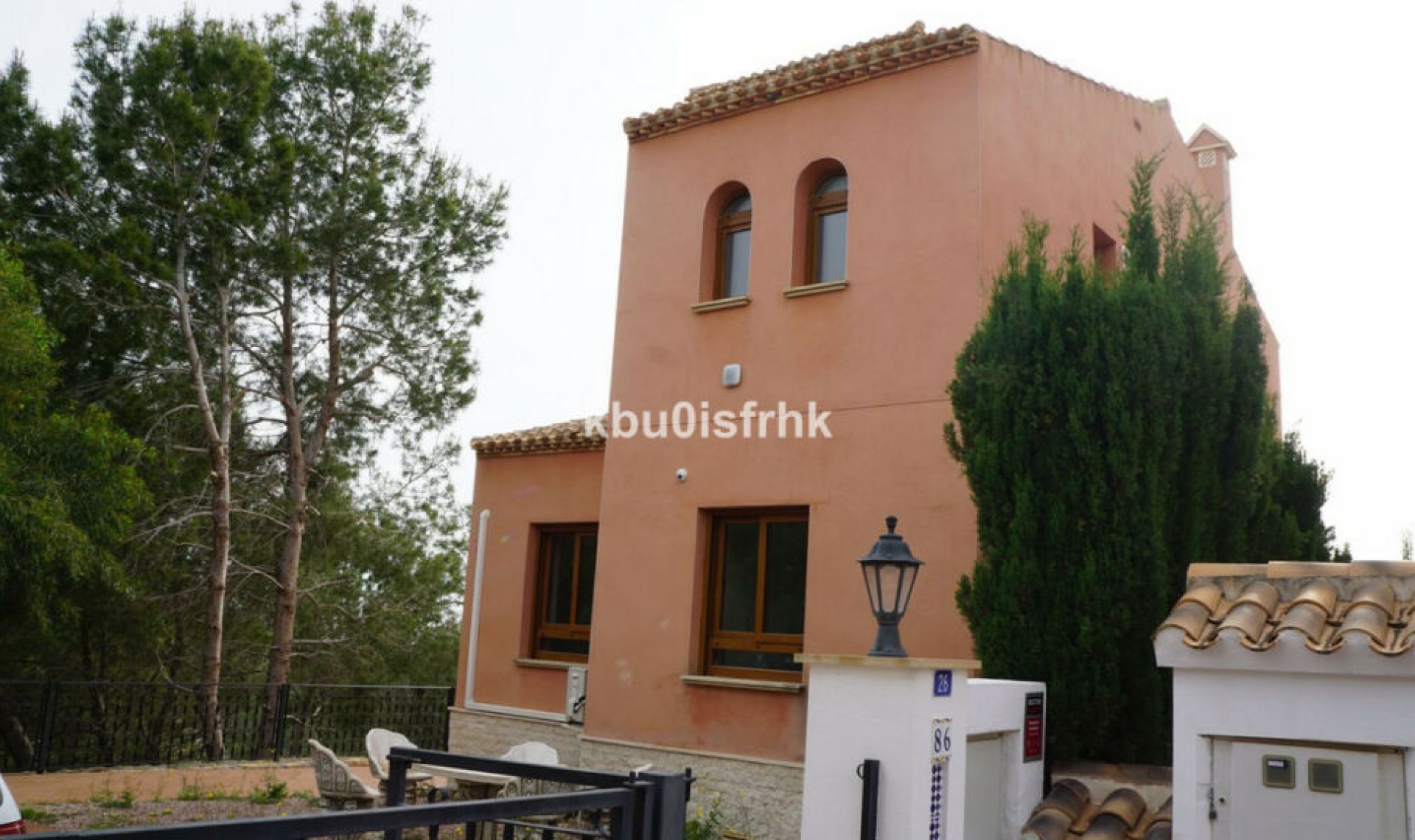 Resale - House -
San Miguel de Salinas