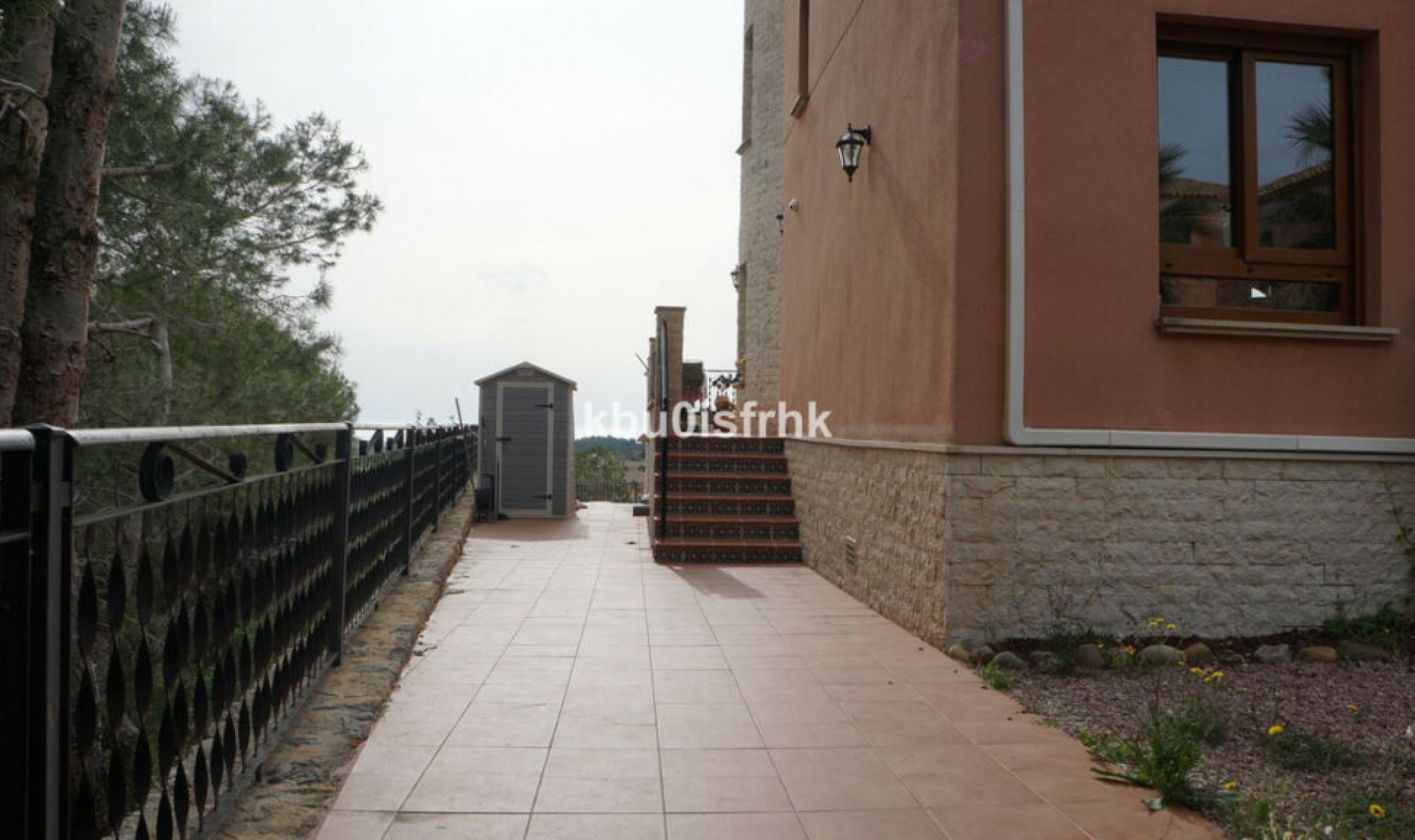 Resale - House -
San Miguel de Salinas