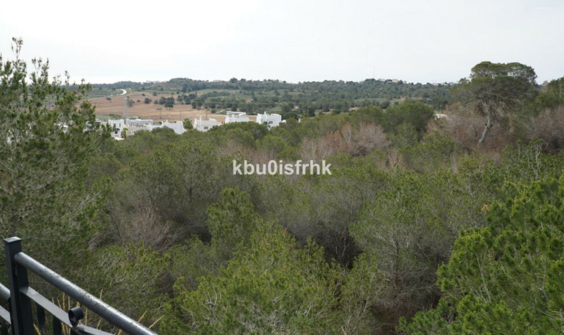 Resale - House -
San Miguel de Salinas