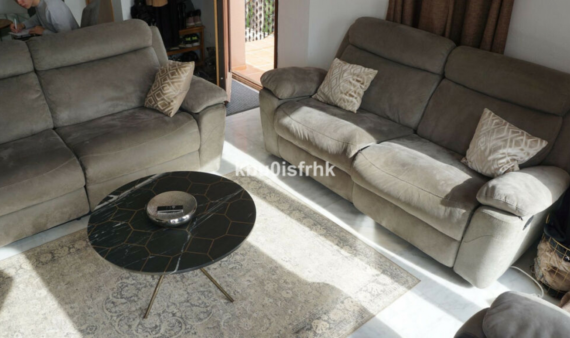 Resale - House -
San Miguel de Salinas