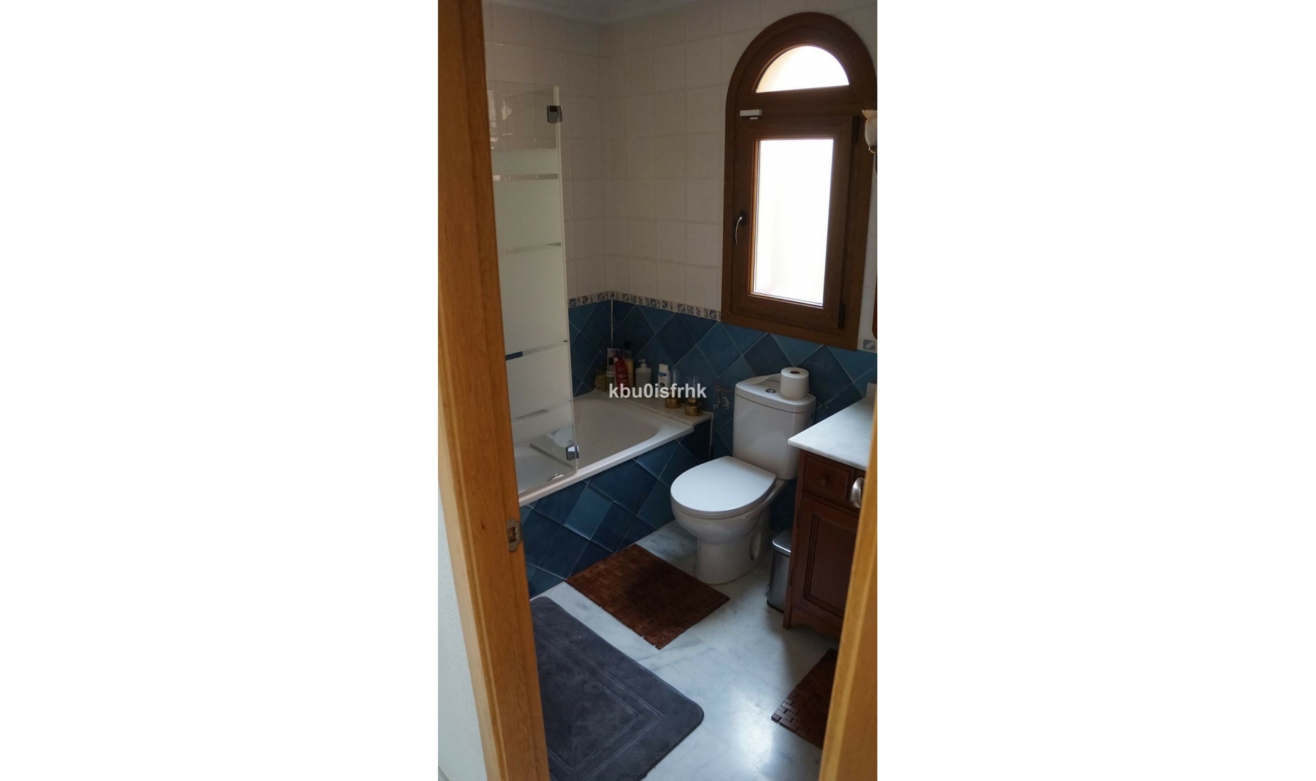Resale - House -
San Miguel de Salinas
