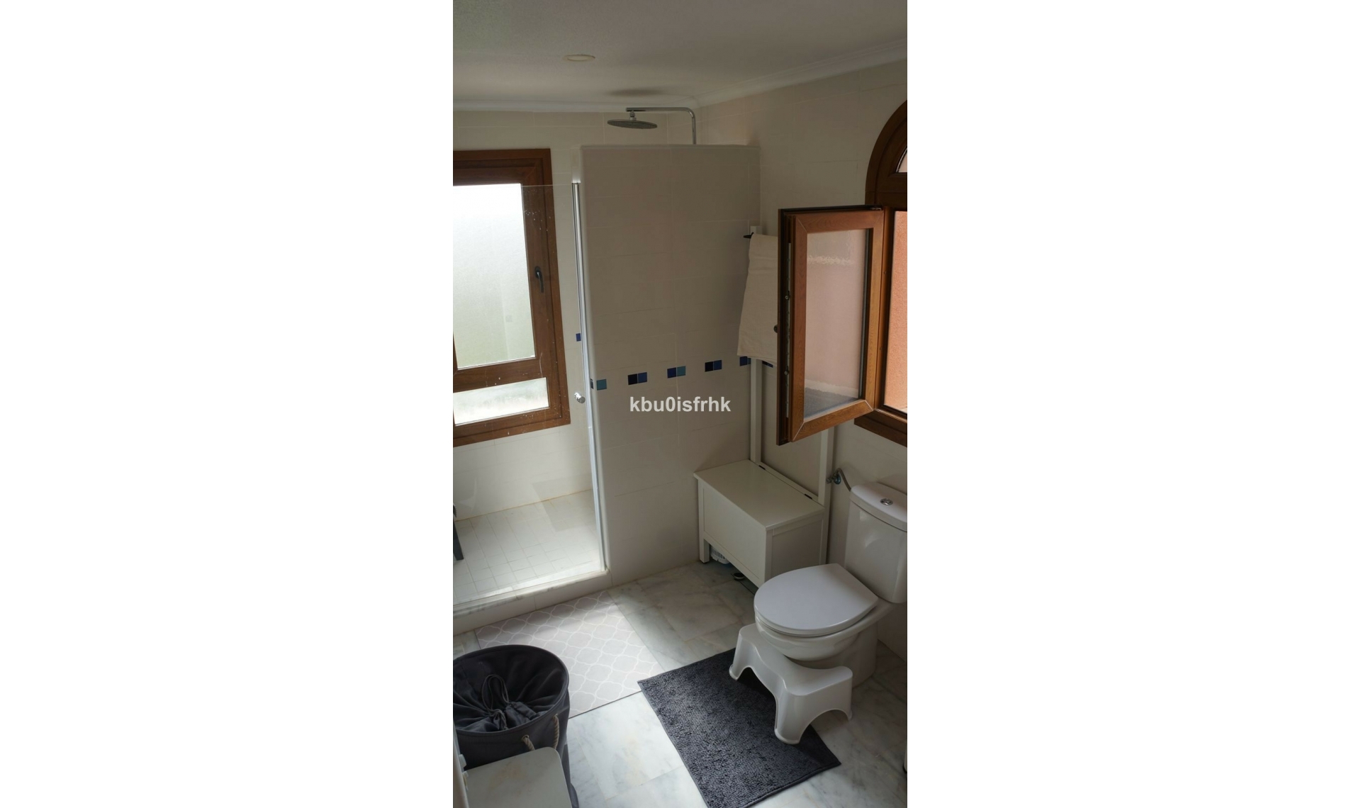 Resale - House -
San Miguel de Salinas