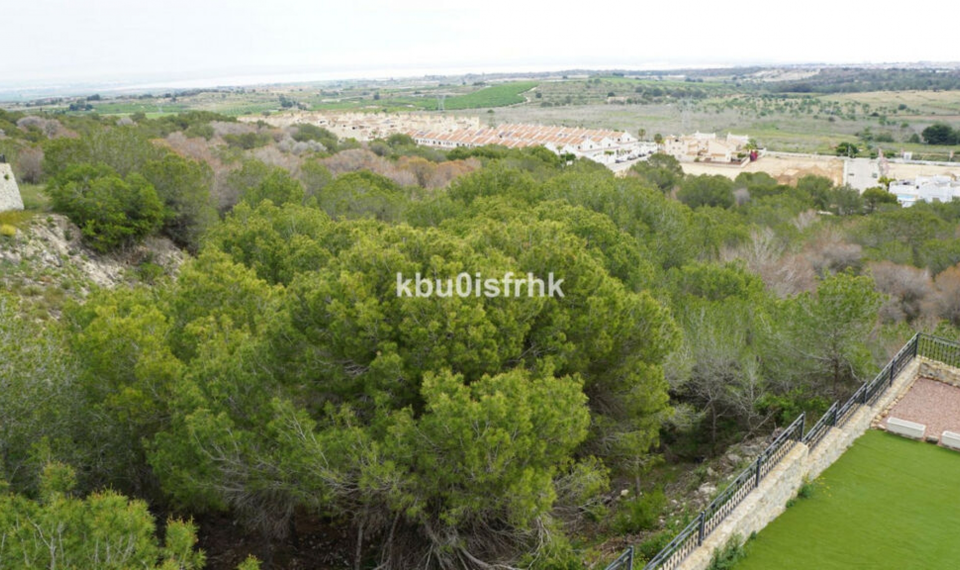 Resale - House -
San Miguel de Salinas