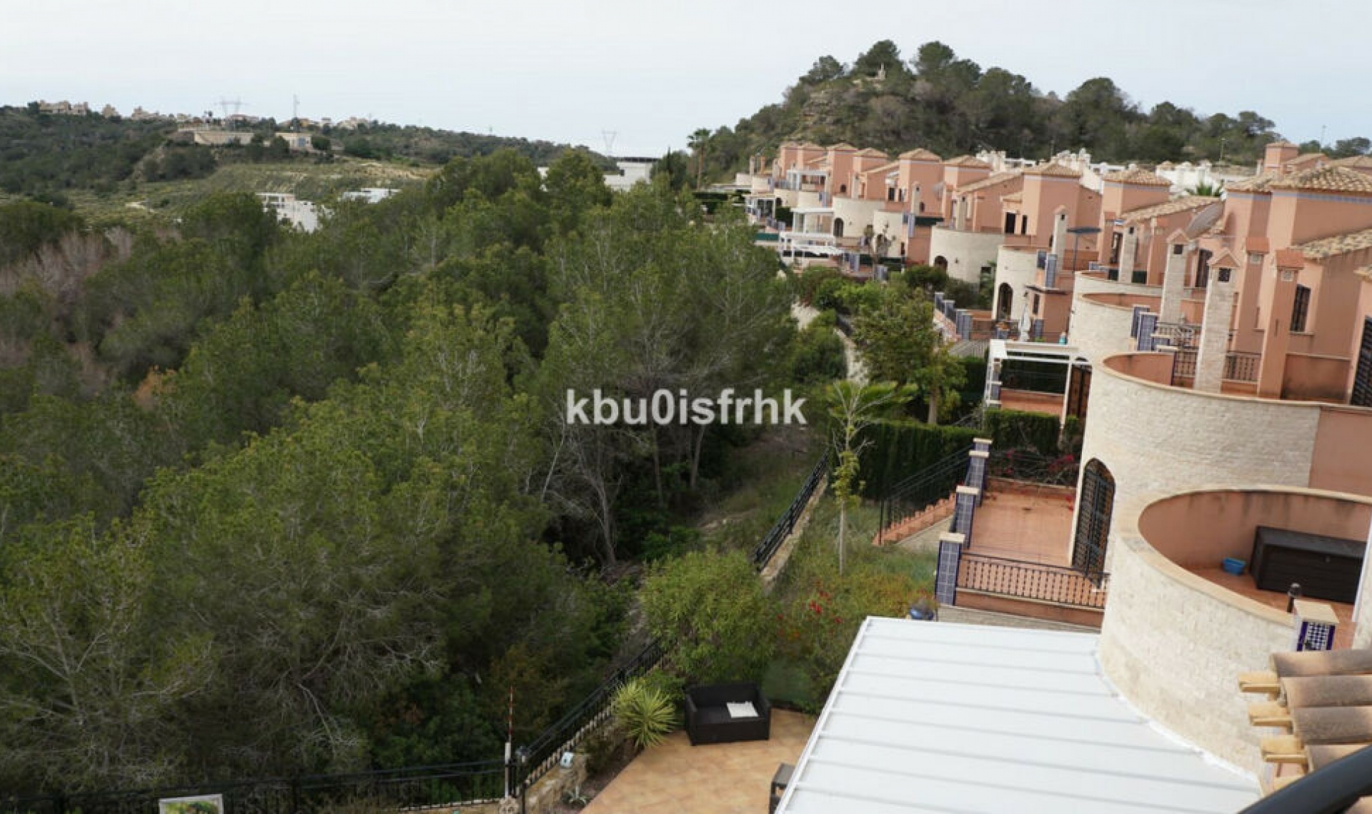 Resale - House -
San Miguel de Salinas