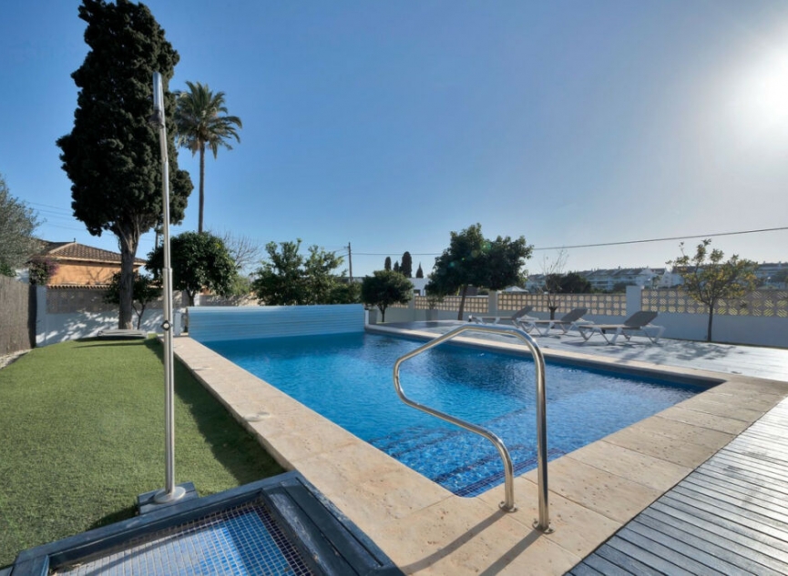 Resale - House -
San Pedro de Alcántara