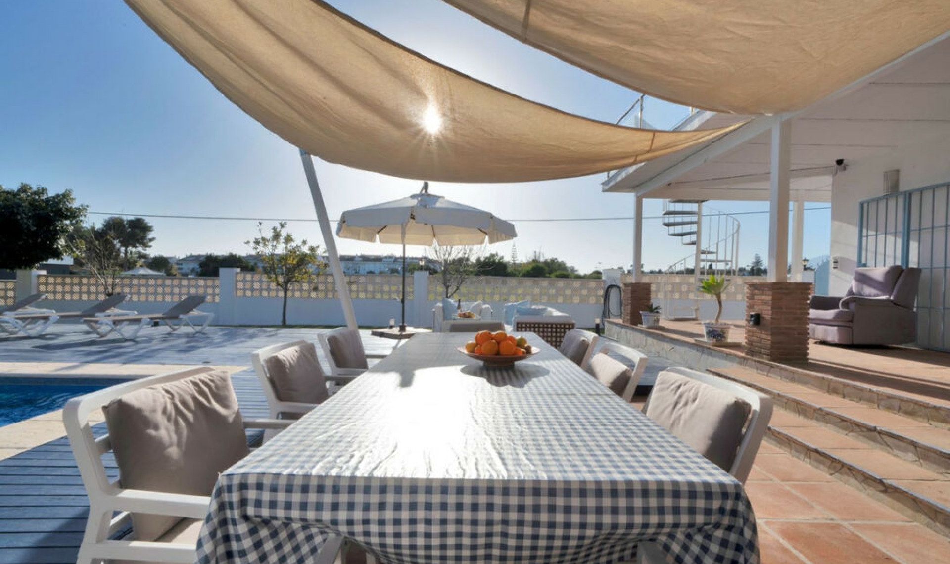 Resale - House -
San Pedro de Alcántara