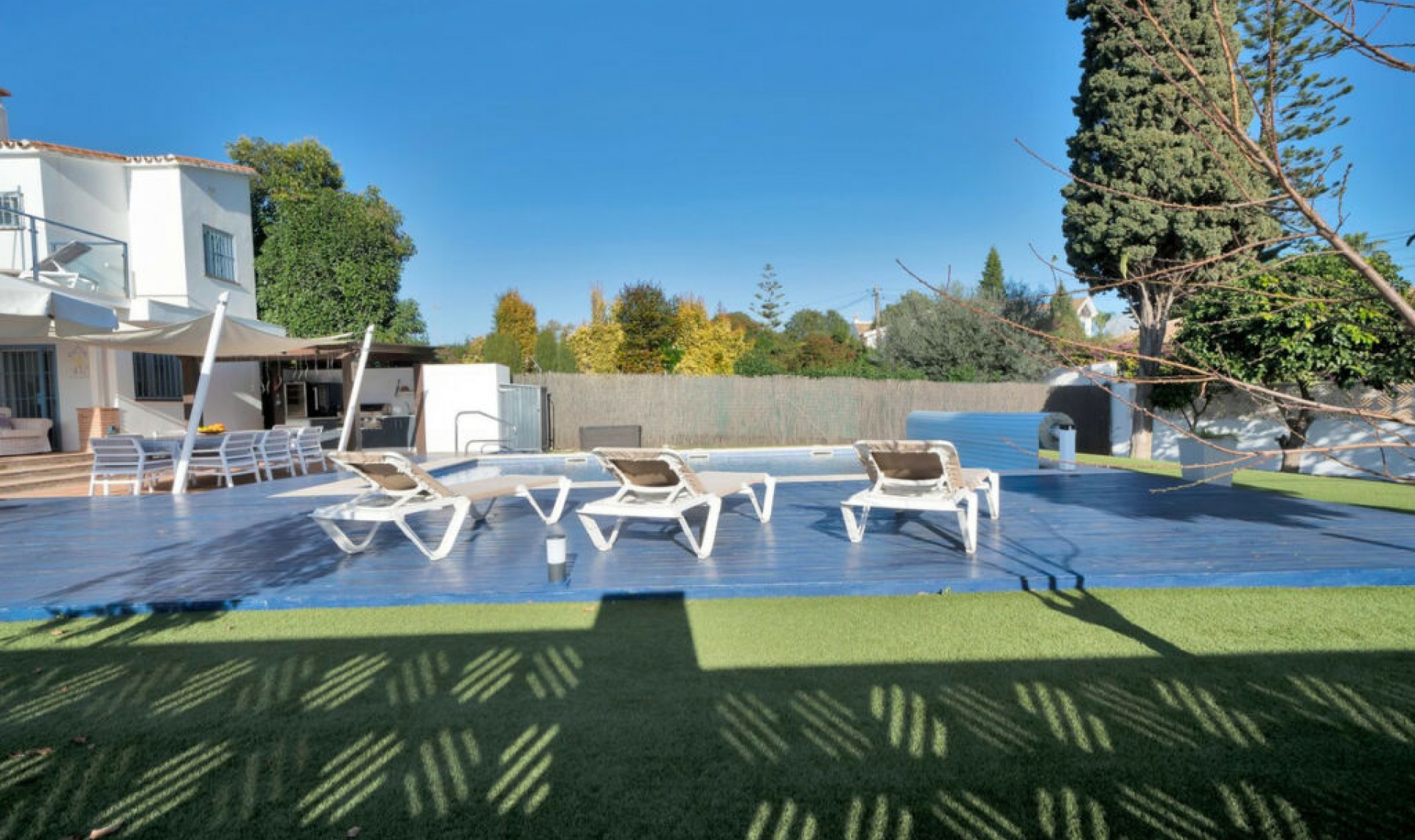 Resale - House -
San Pedro de Alcántara