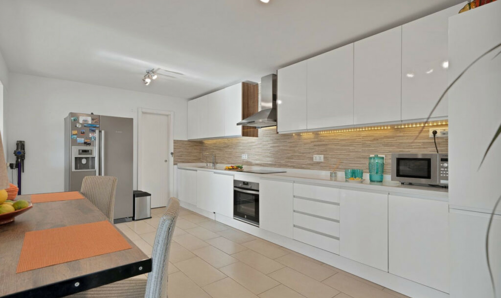 Resale - House -
San Pedro de Alcántara