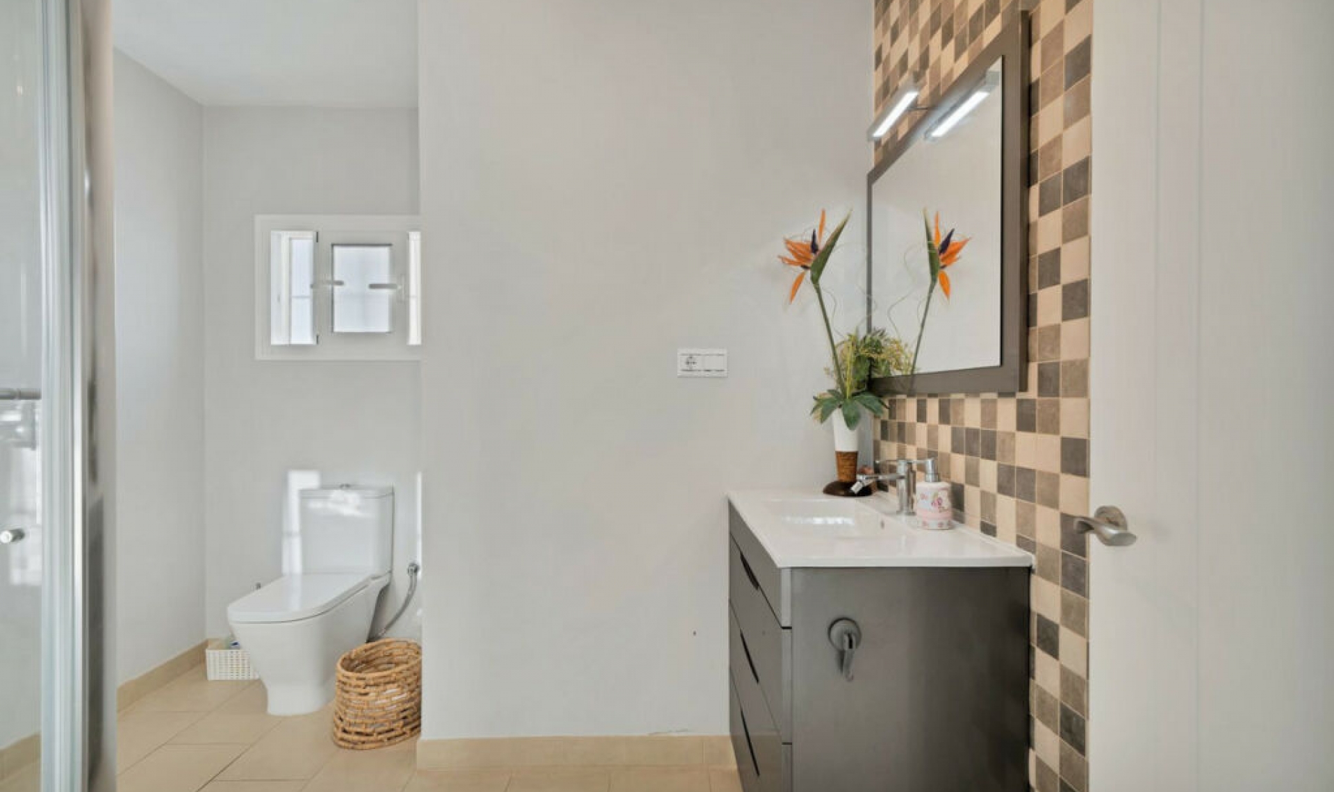 Resale - House -
San Pedro de Alcántara