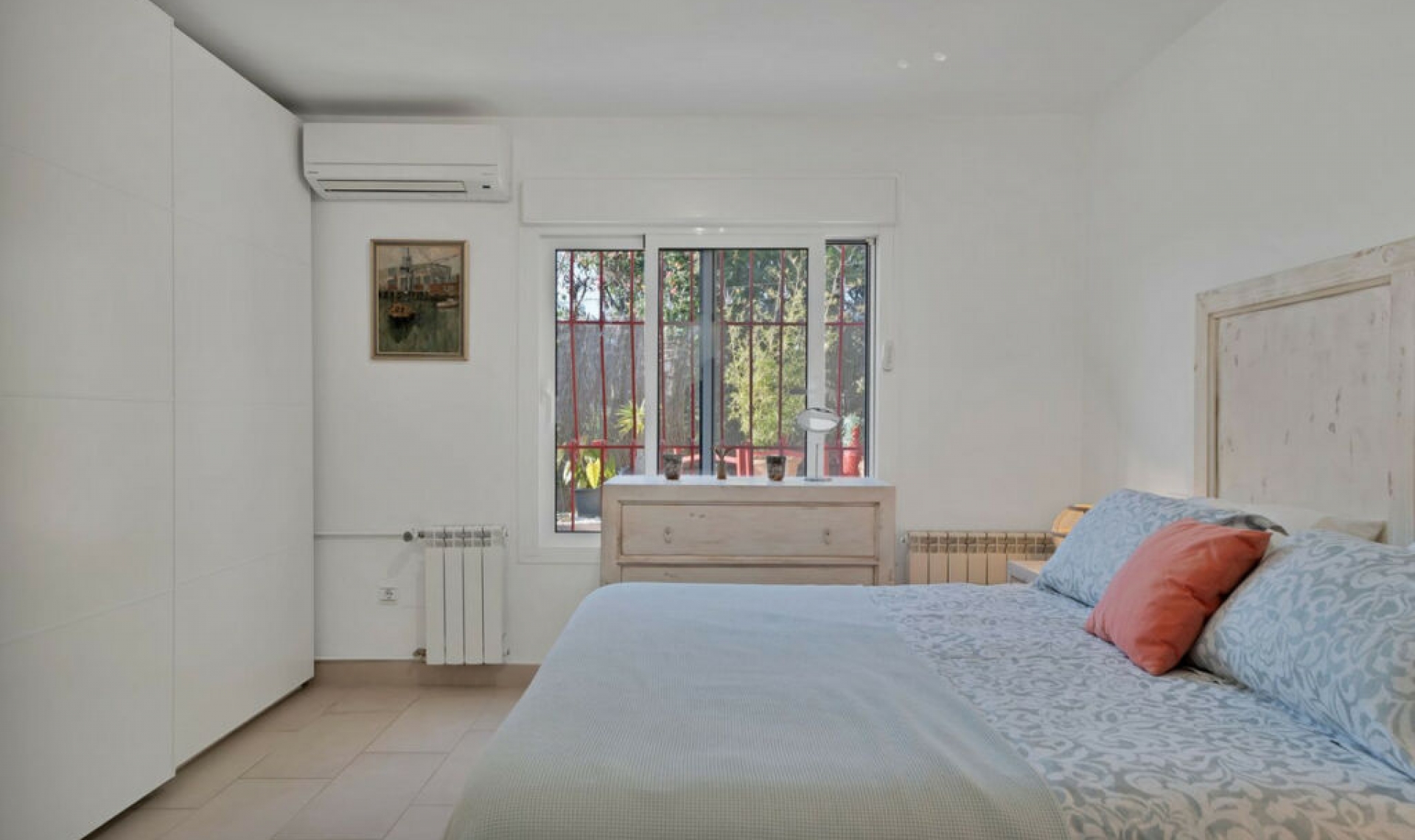 Resale - House -
San Pedro de Alcántara