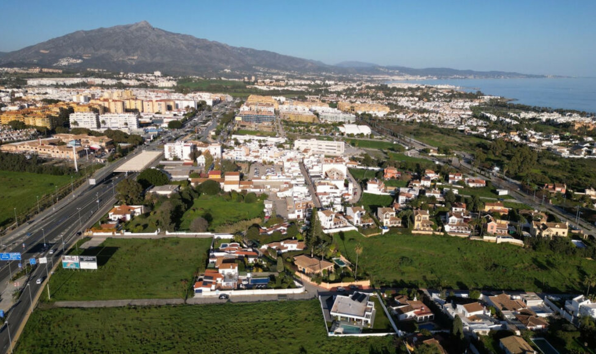 Resale - House -
San Pedro de Alcántara