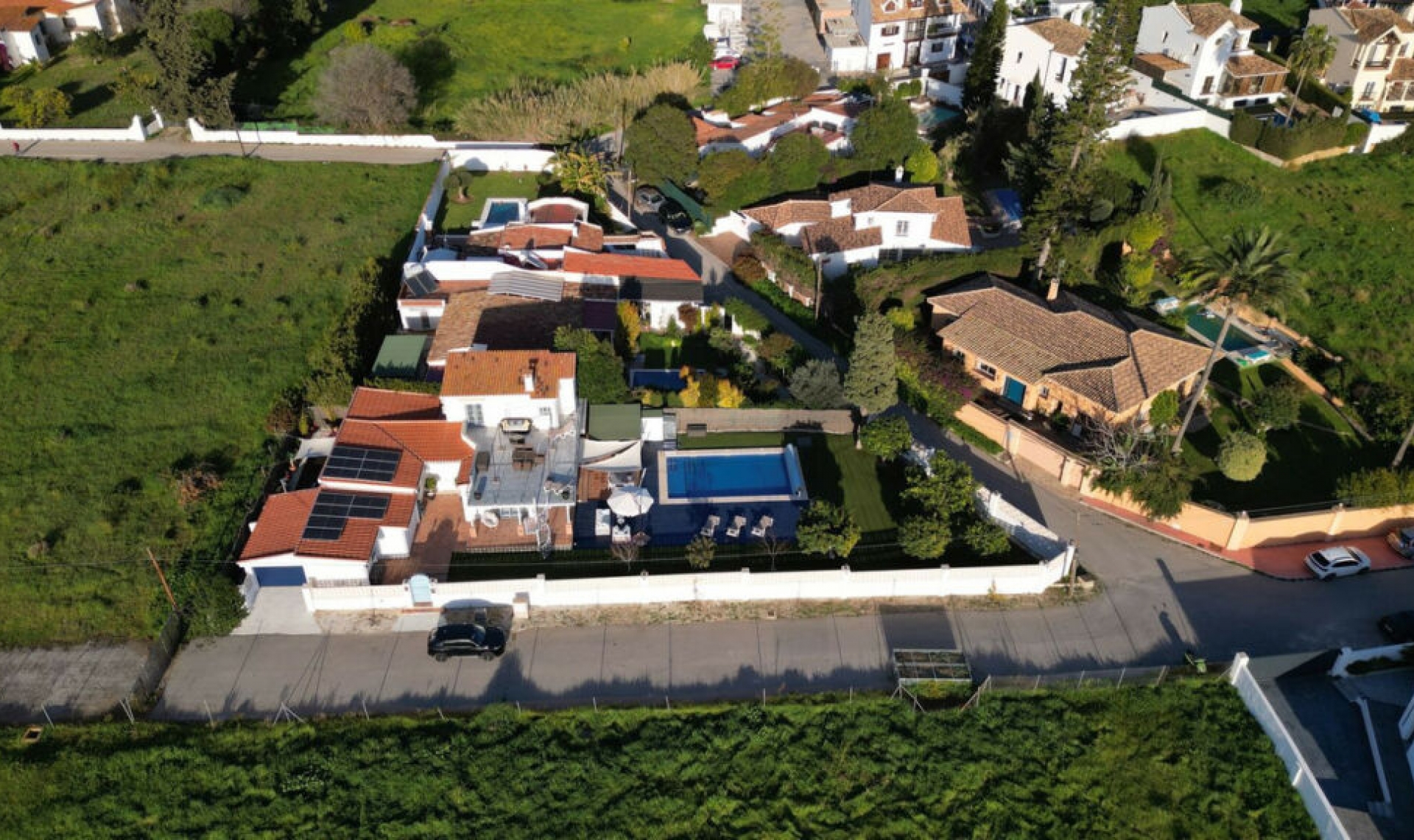 Resale - House -
San Pedro de Alcántara