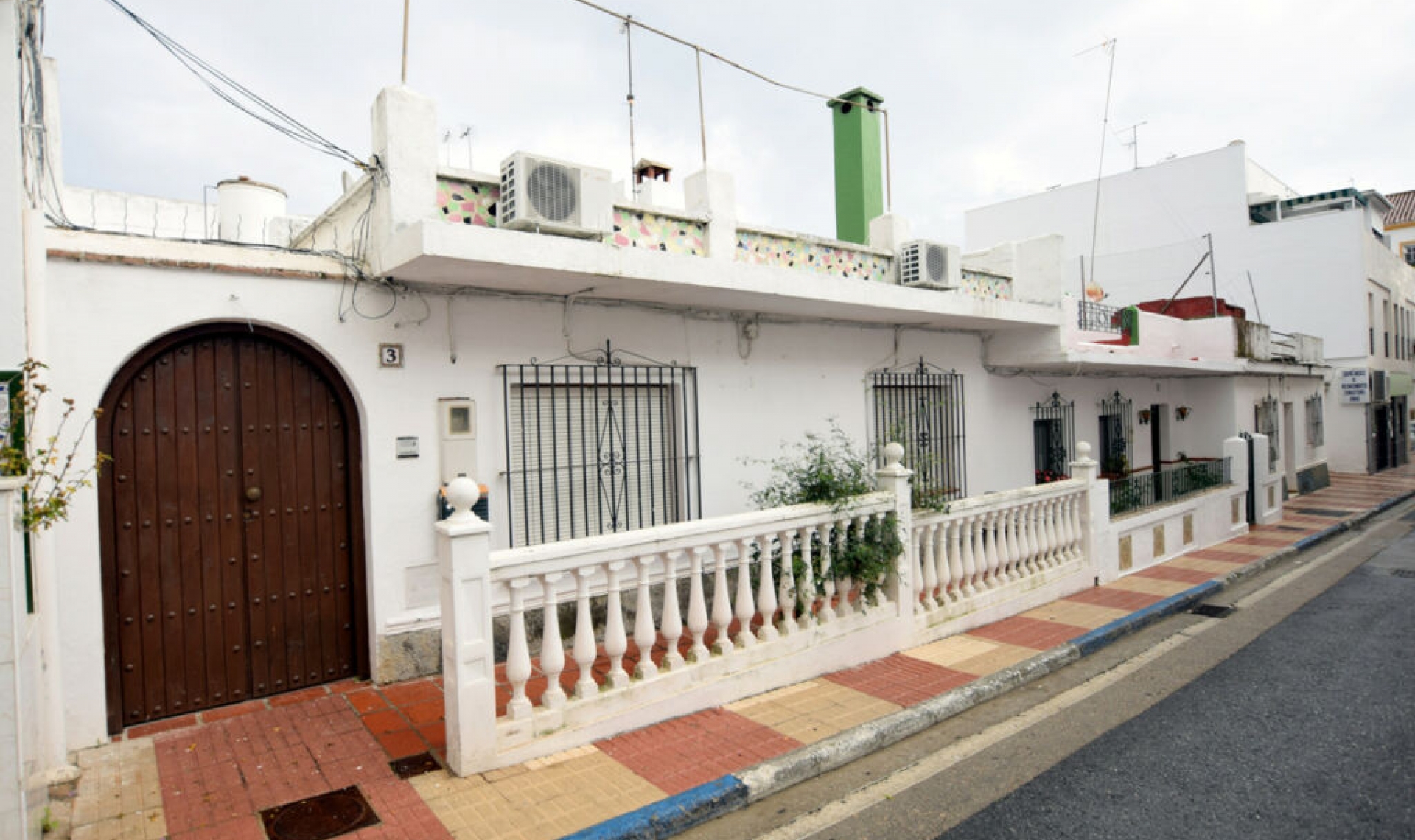 Resale - House -
San Pedro de Alcántara