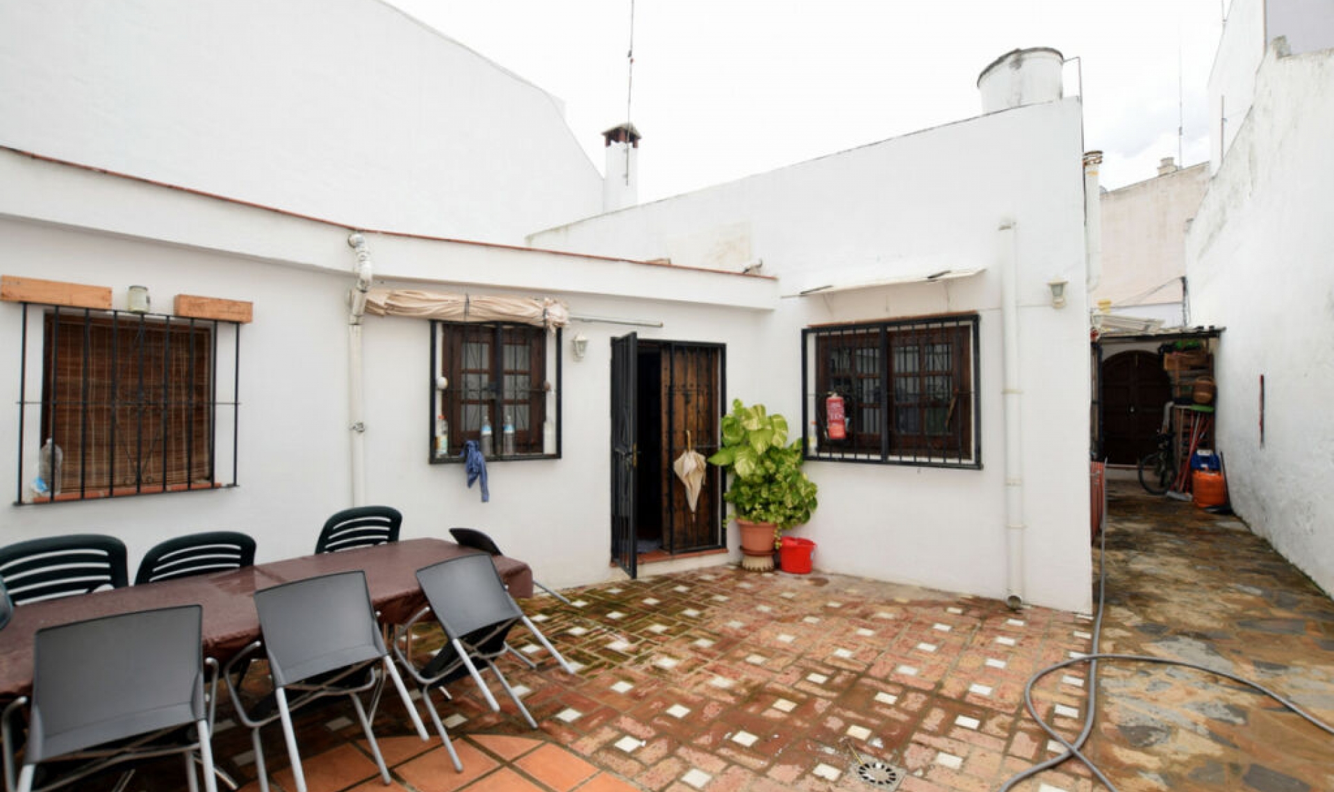 Resale - House -
San Pedro de Alcántara