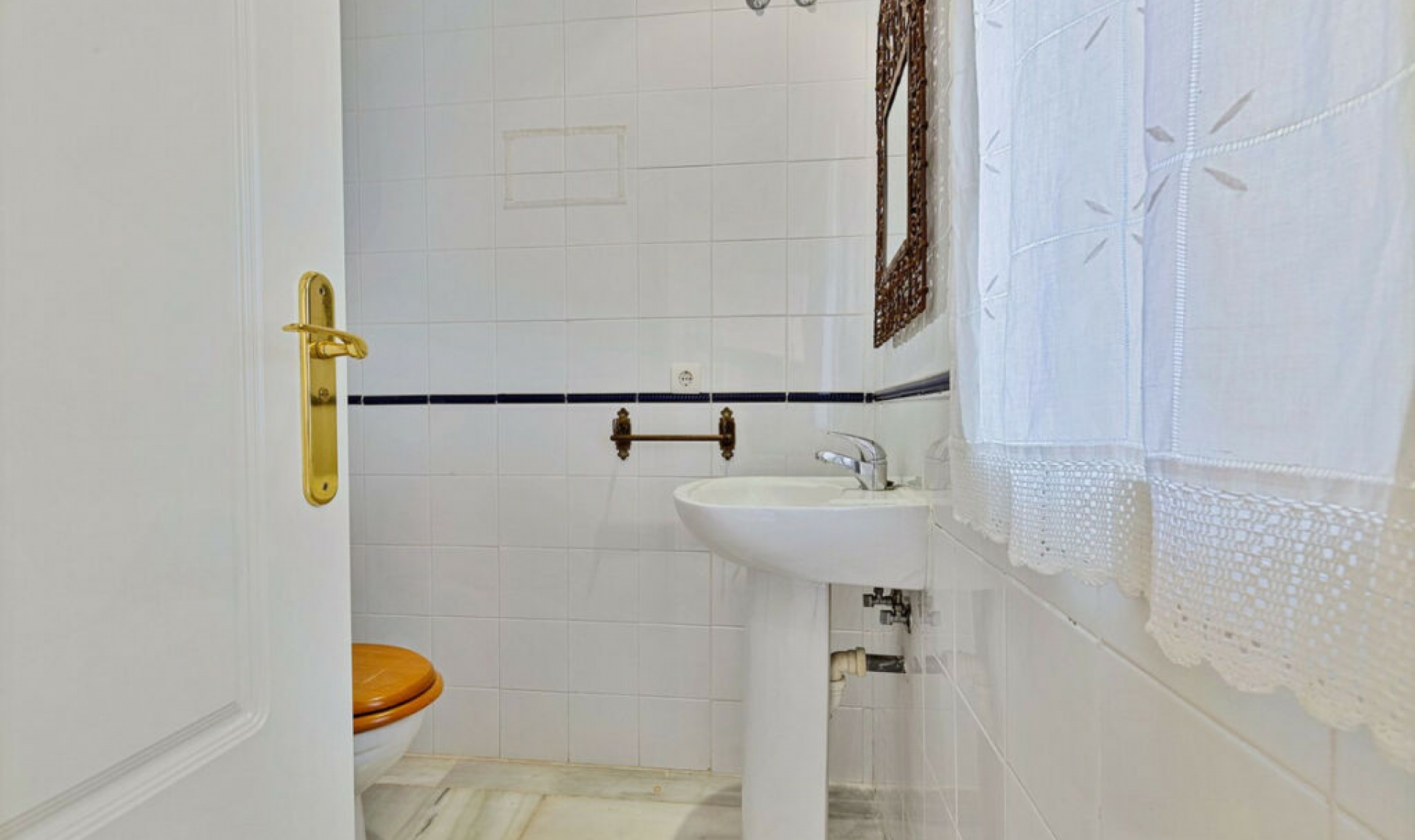 Resale - House -
San Pedro de Alcántara