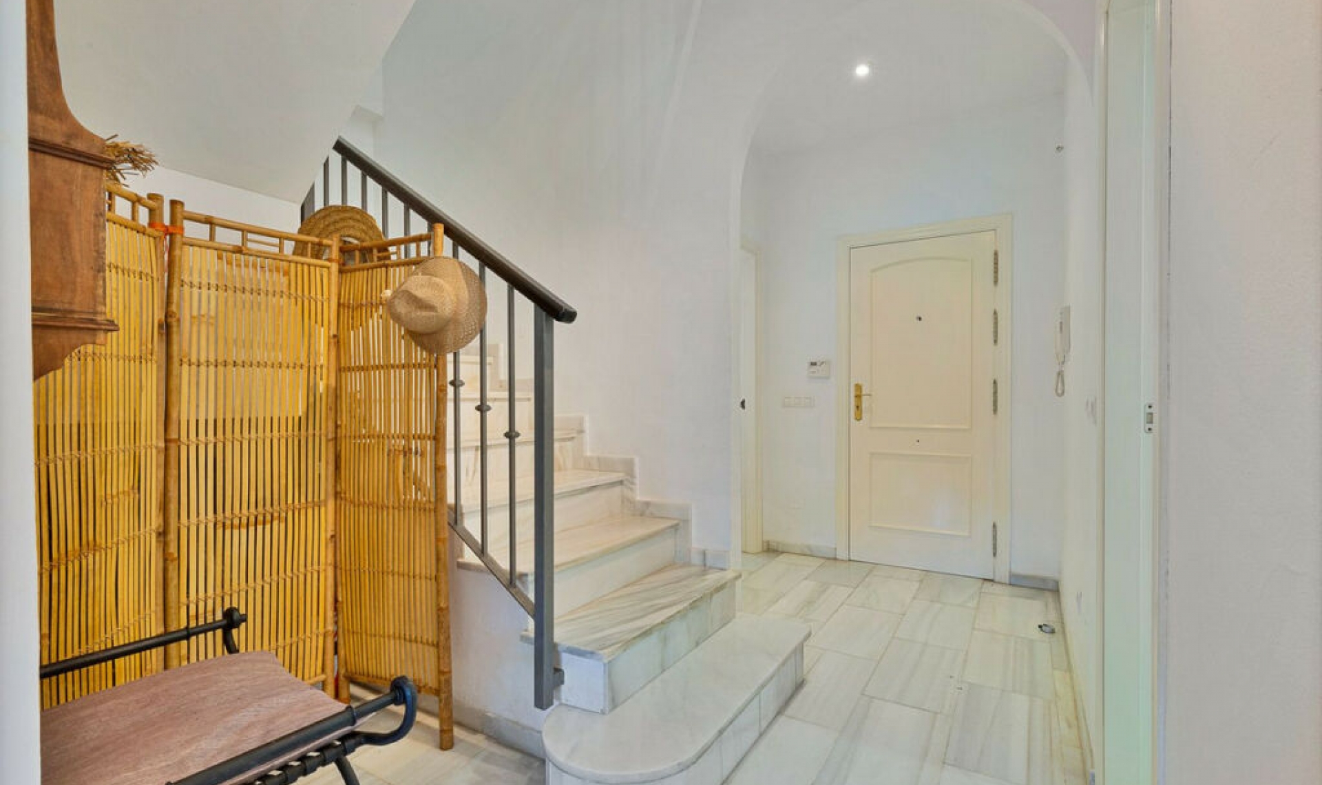 Resale - House -
San Pedro de Alcántara